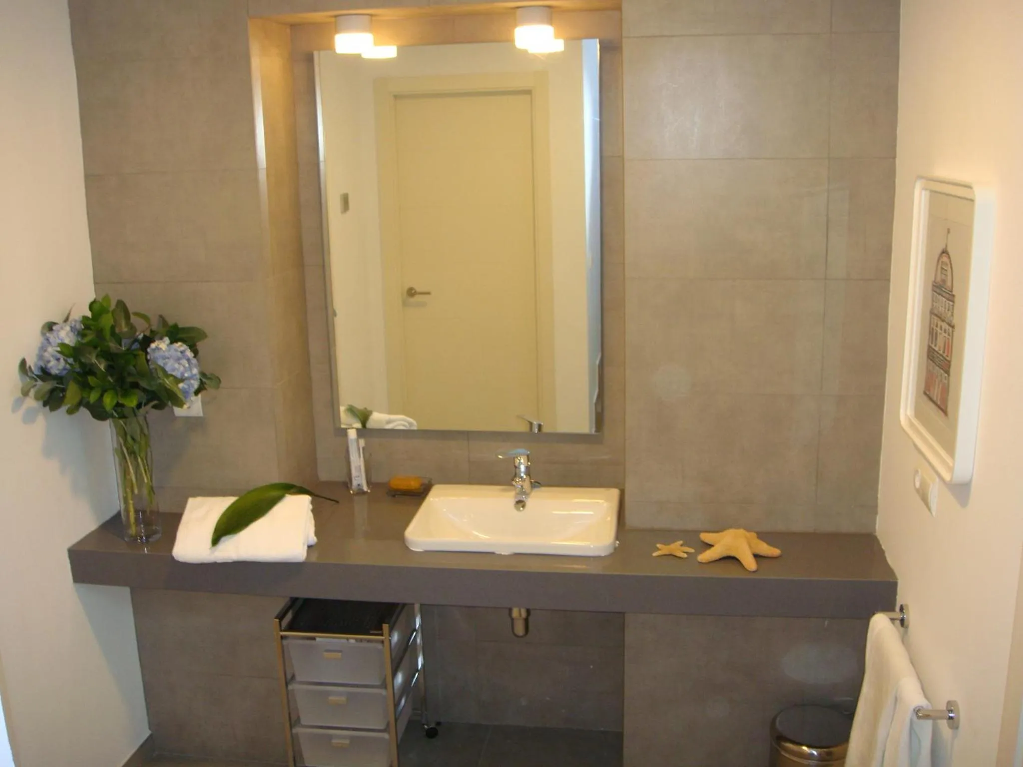 Bathroom in Life Apartments Alberto Lista