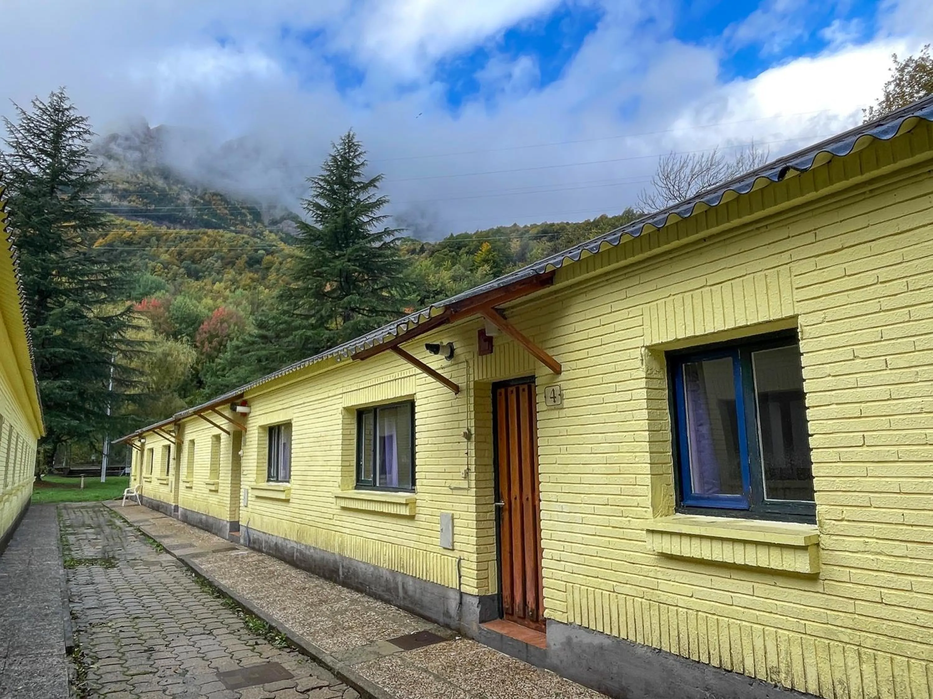 Property building in Complejo Bubal Formigal 3000