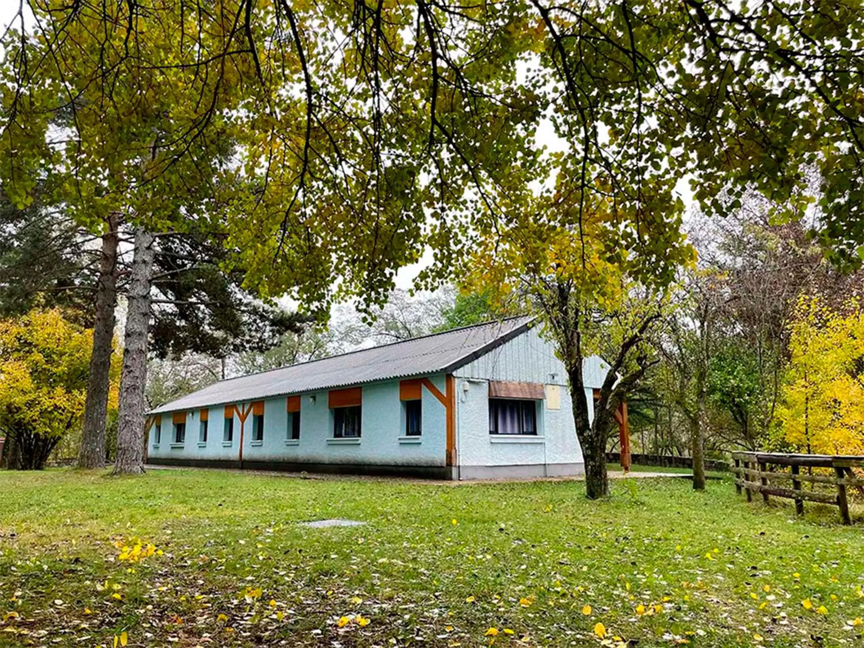 Property building in Complejo Bubal Formigal 3000