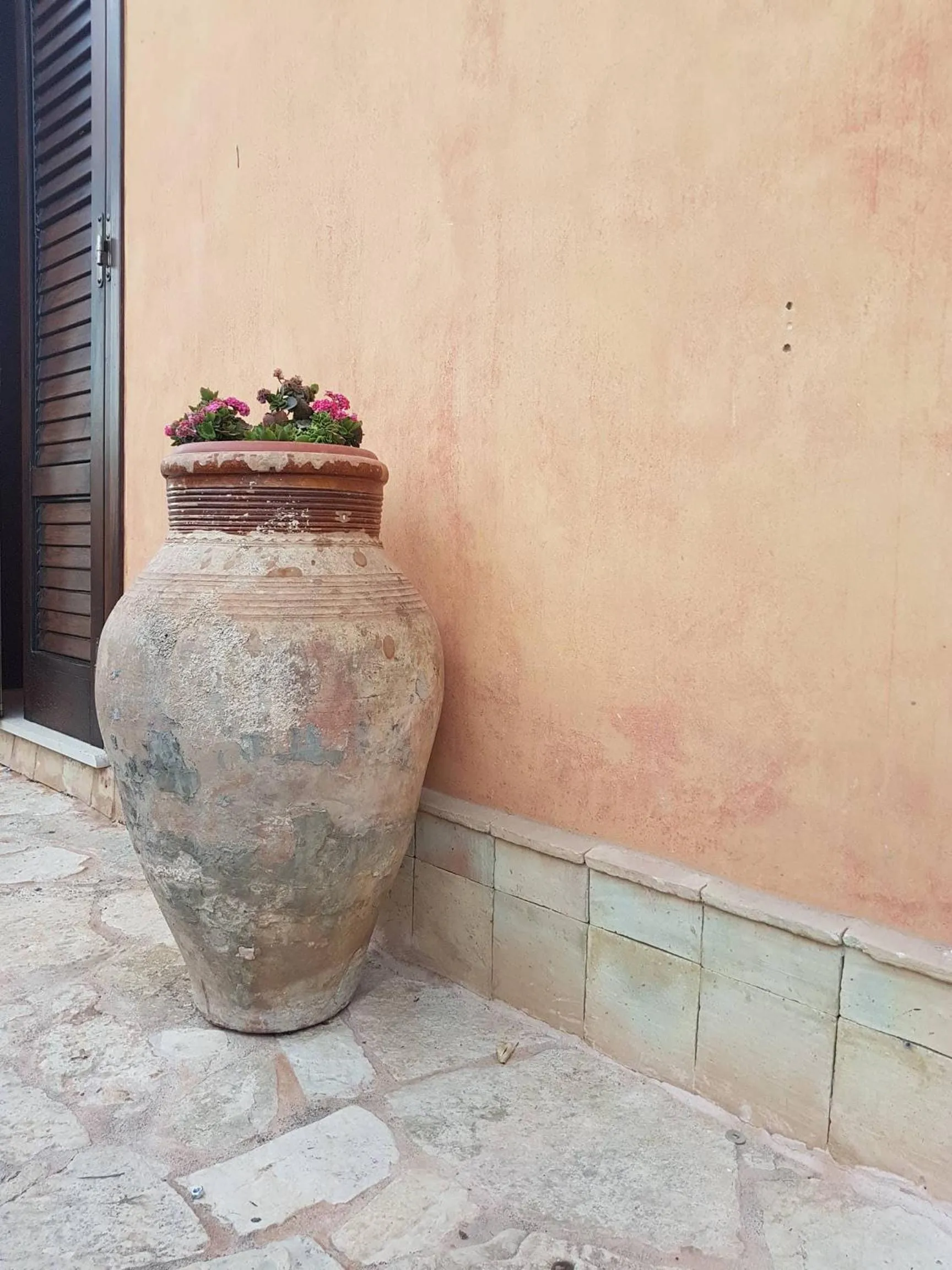 Facade/entrance in Maremosso