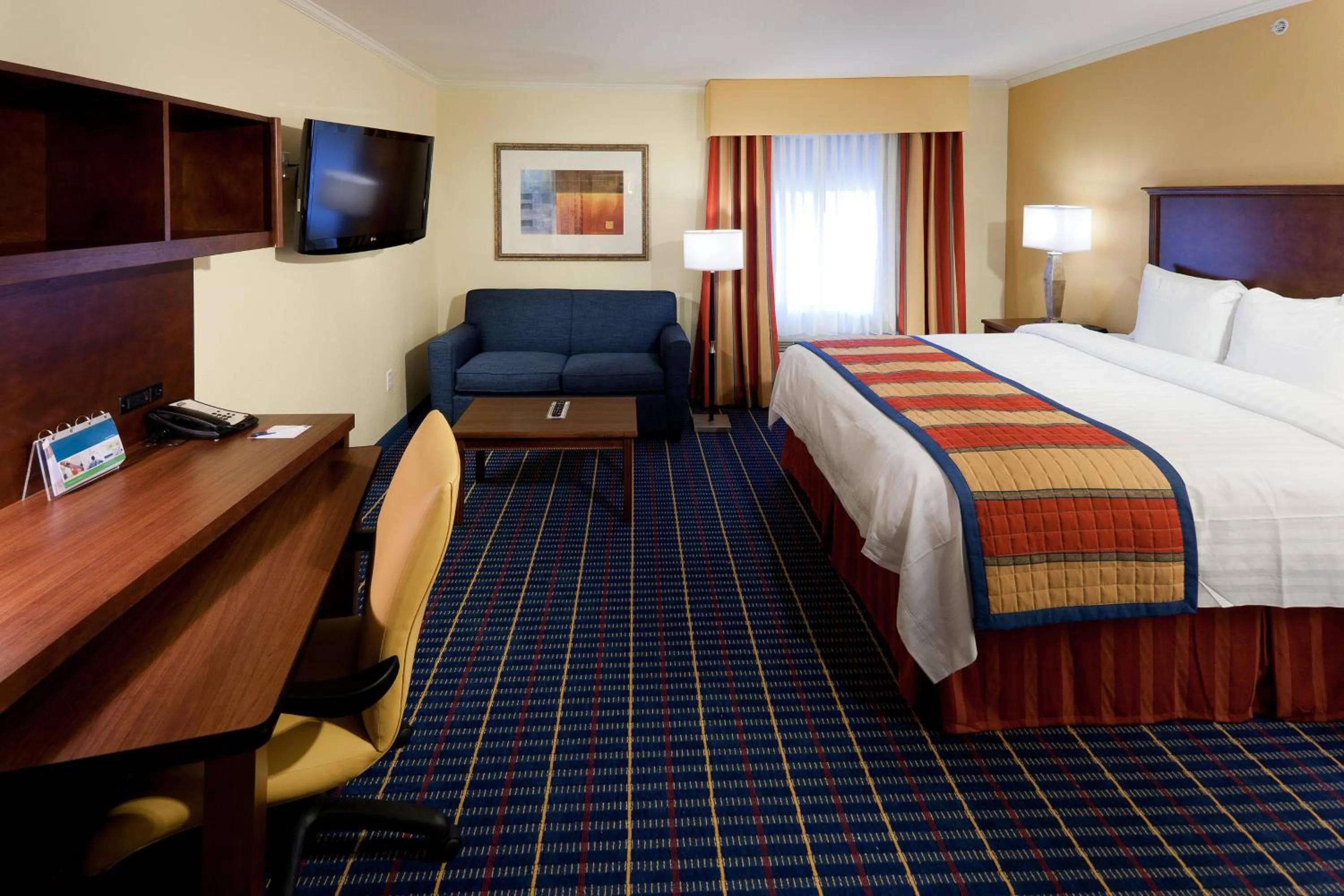 Photo of the whole room, Bed in TownePlace Suites by Marriott Tucson Williams Centre