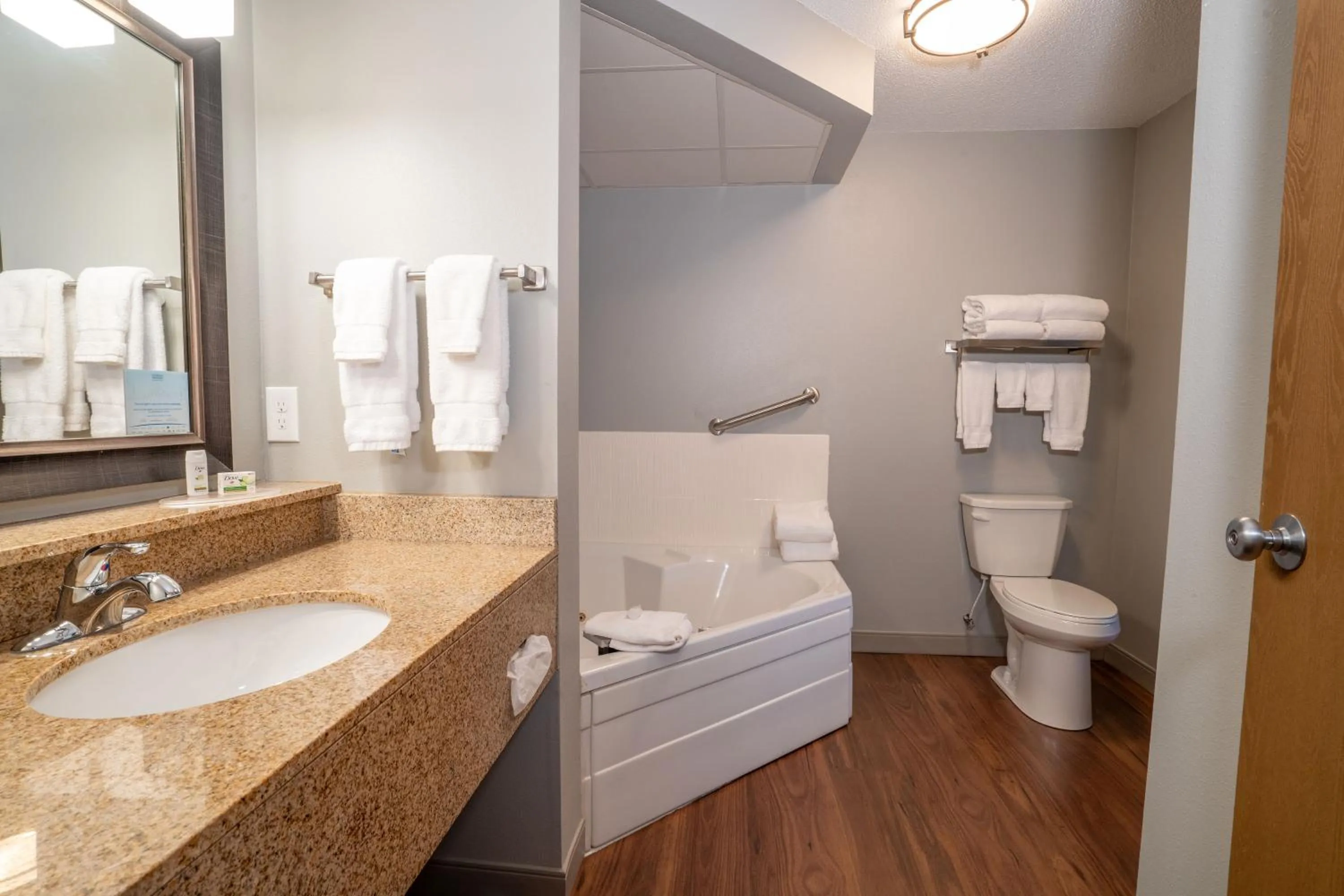 Hot Tub in AmericInn by Wyndham Valley City Conference Center