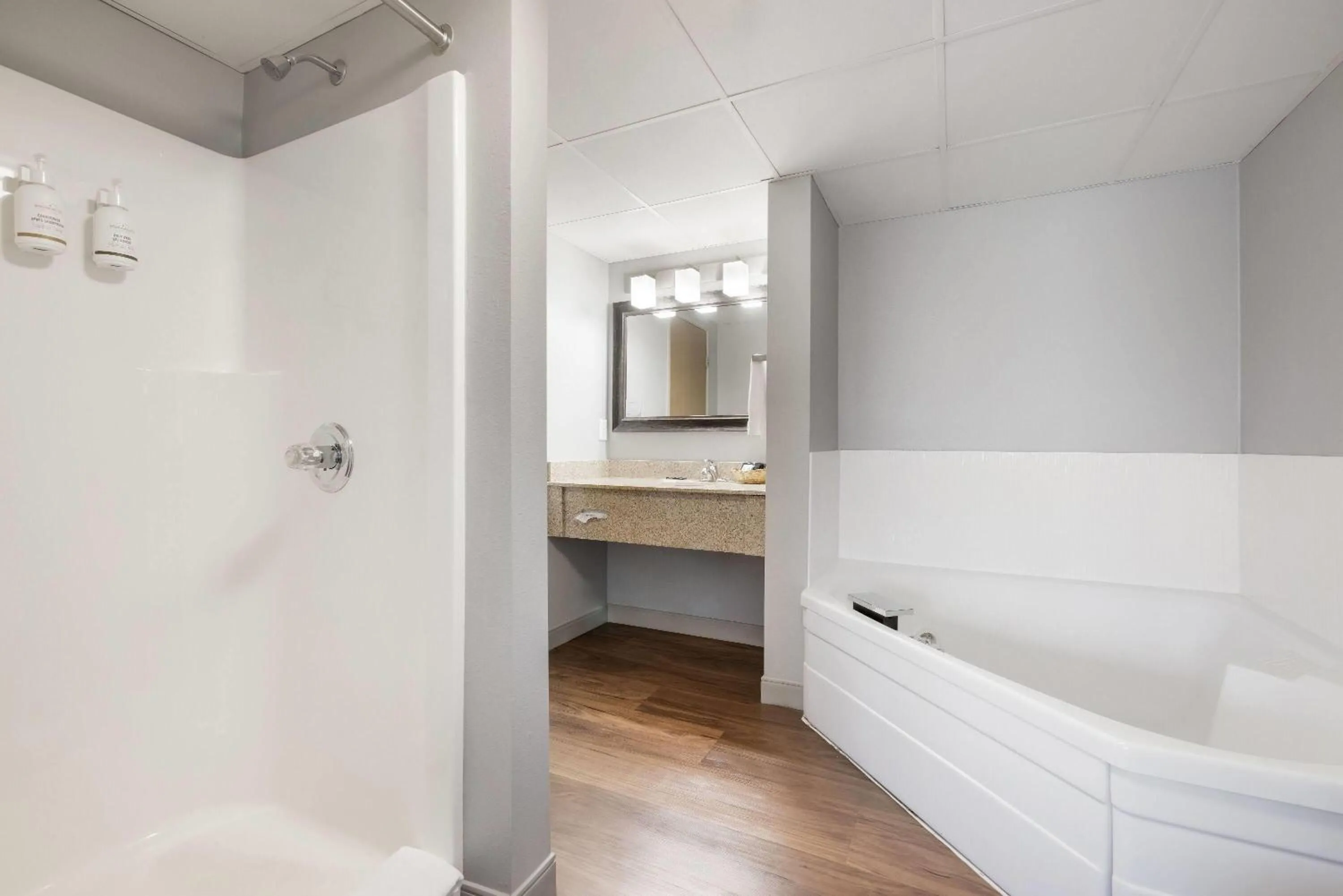 Bathroom in AmericInn by Wyndham Valley City Conference Center