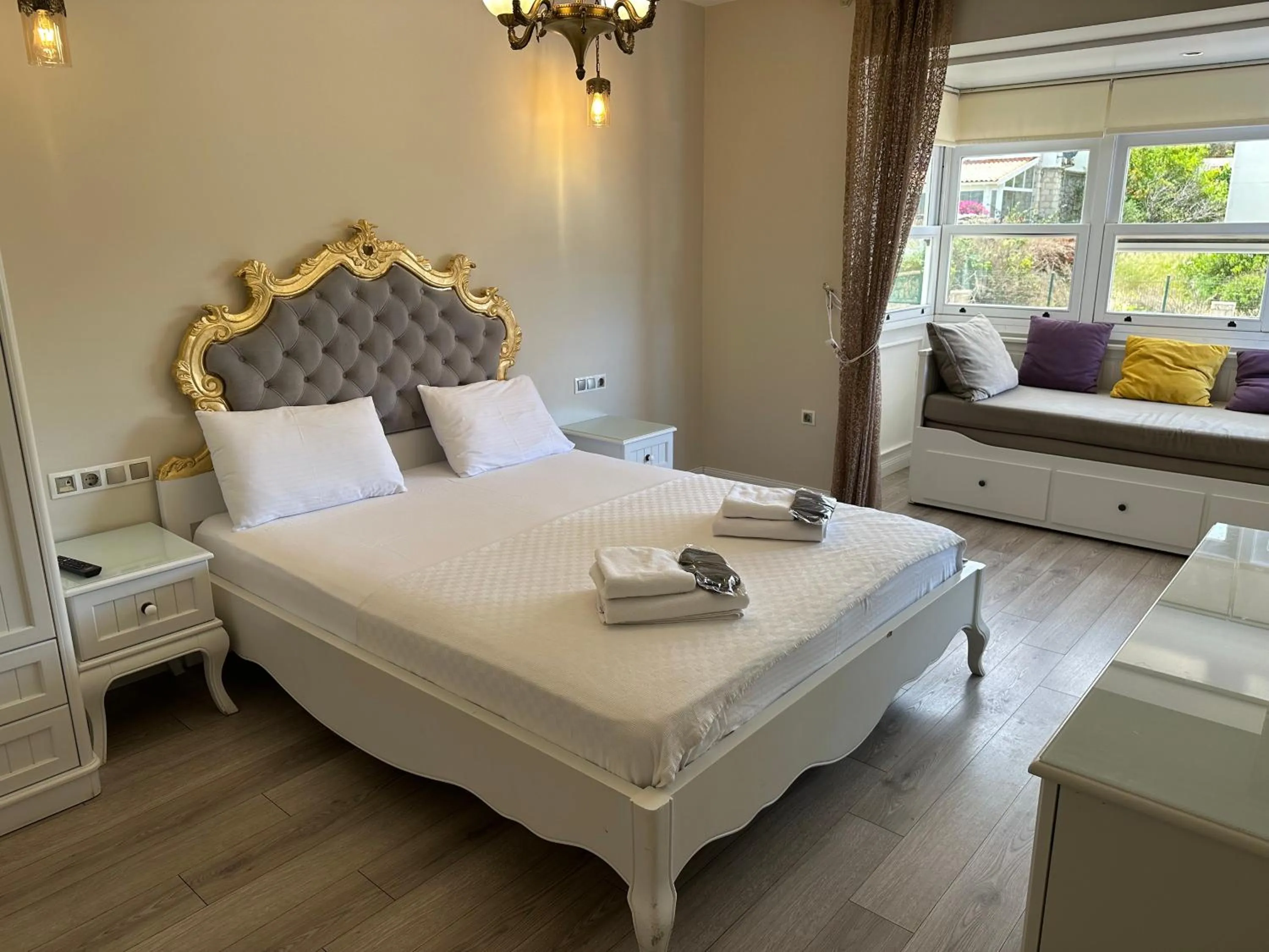 Bed in Grand Alaçatı Butik Hotel