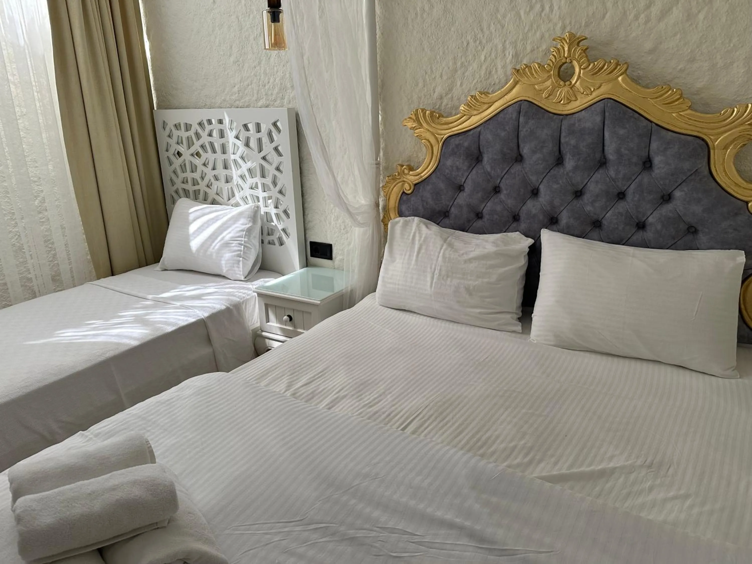 Bed in Grand Alaçatı Butik Hotel