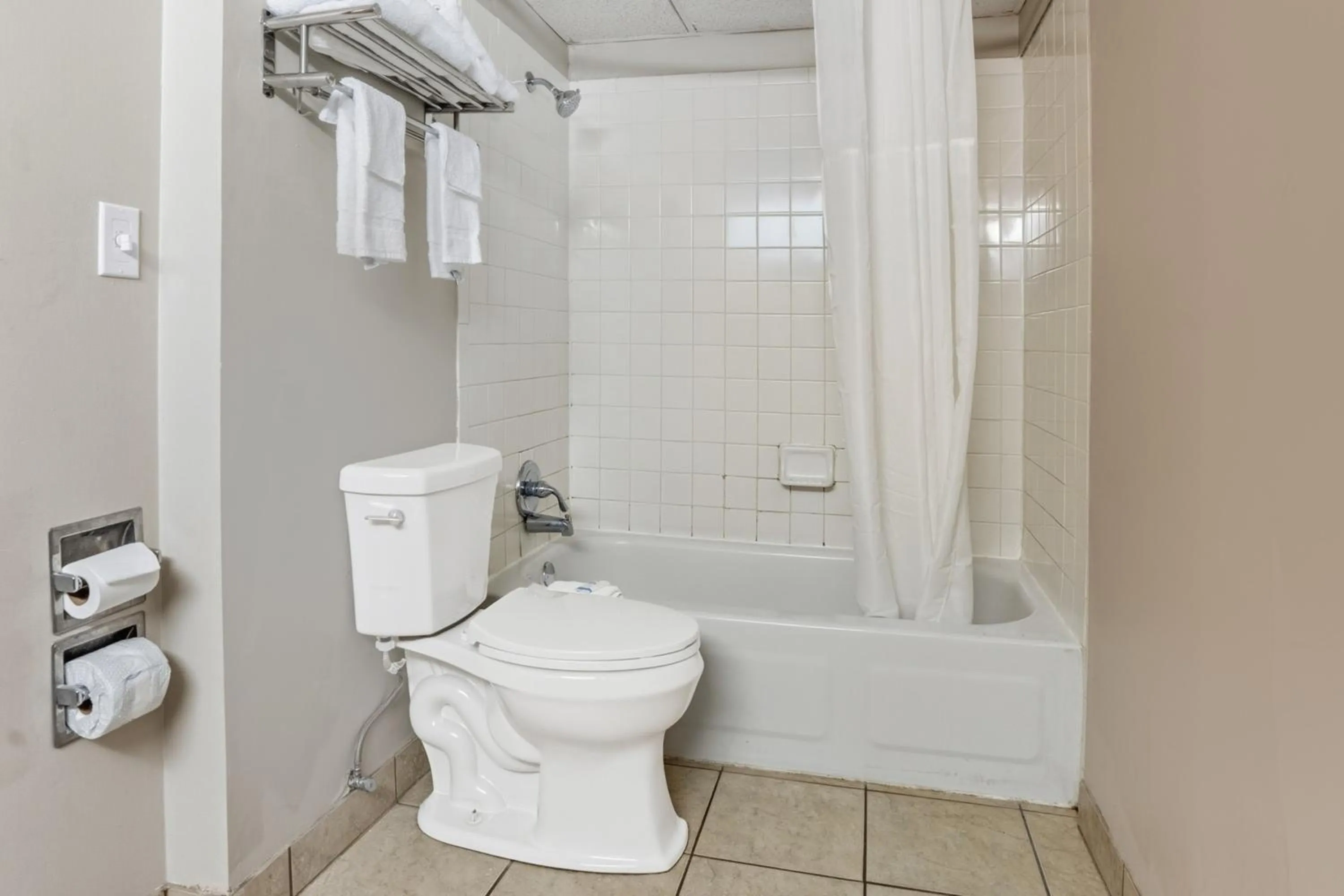 Bathroom in Devils Lake Inn By OYO Near Devils Lake Regional Airport