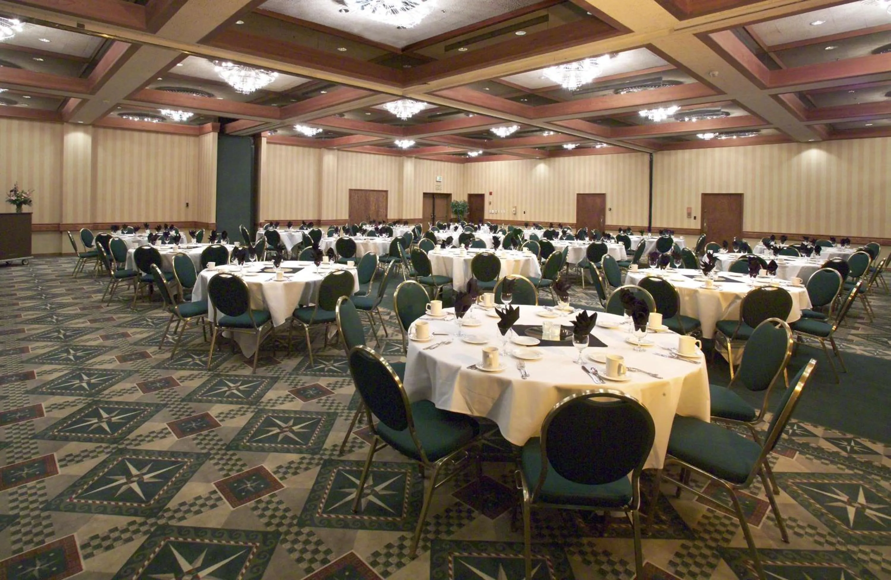 Food and drinks in Red Lion Hotel Boise Downtowner