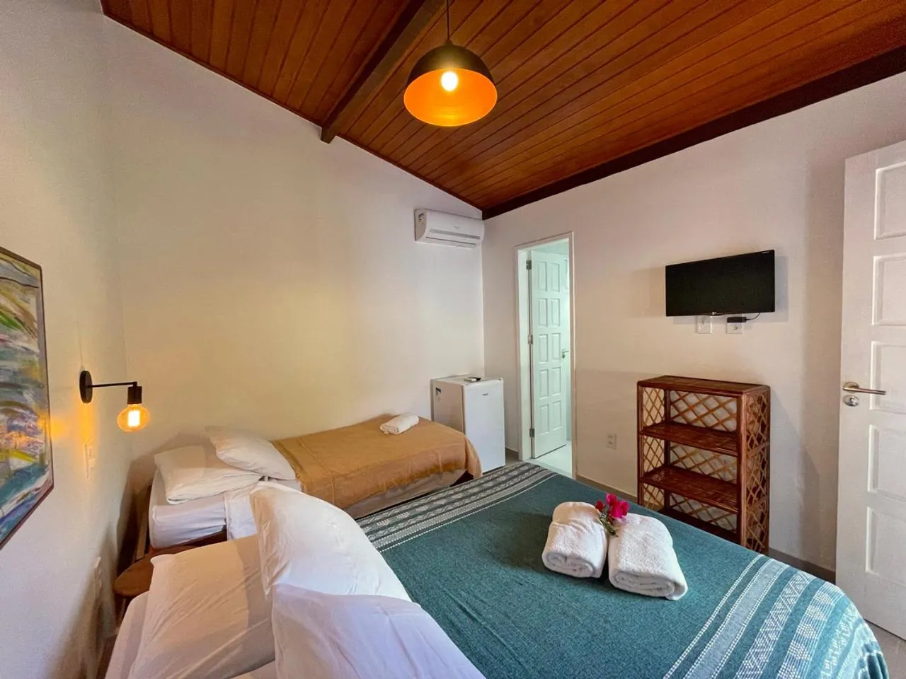 Photo of the whole room, Bed in Pousada Aconchego