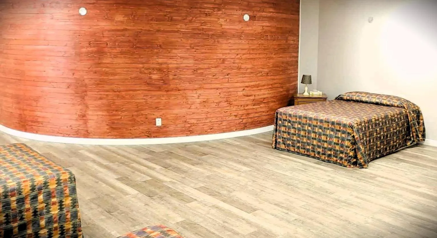 Superior Triple Room in Hôtel Val-des-Sources