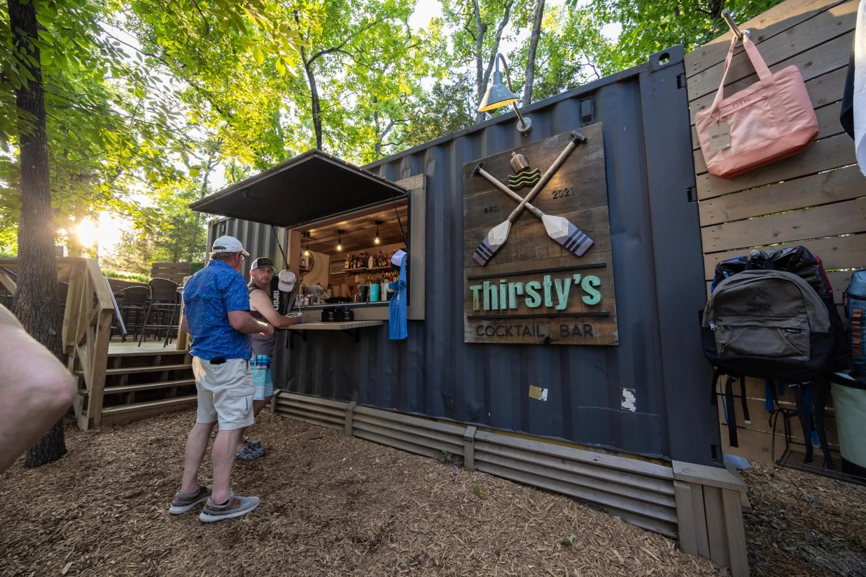 Restaurant/places to eat in Still Waters Resort