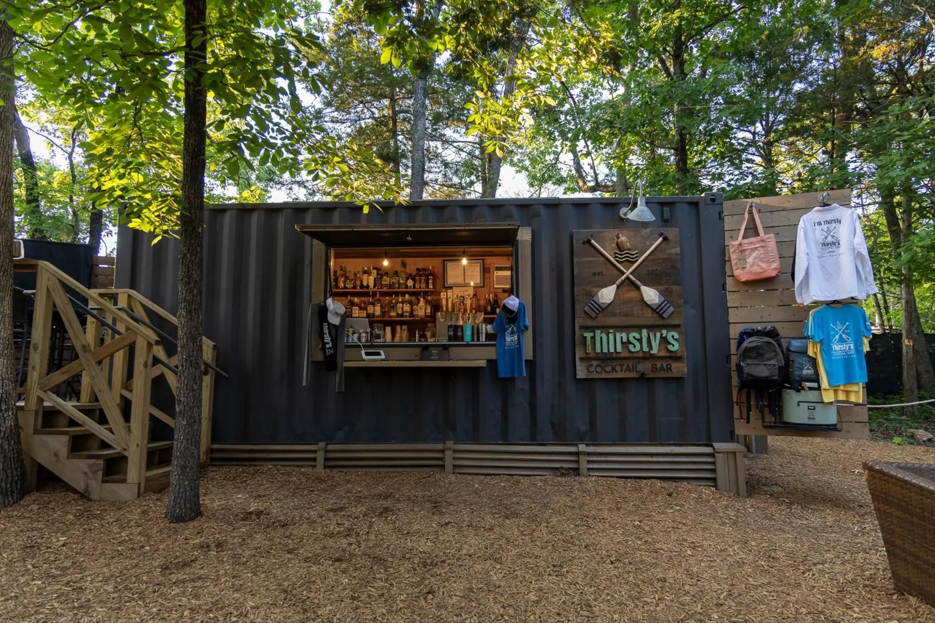 Lounge or bar in Still Waters Resort