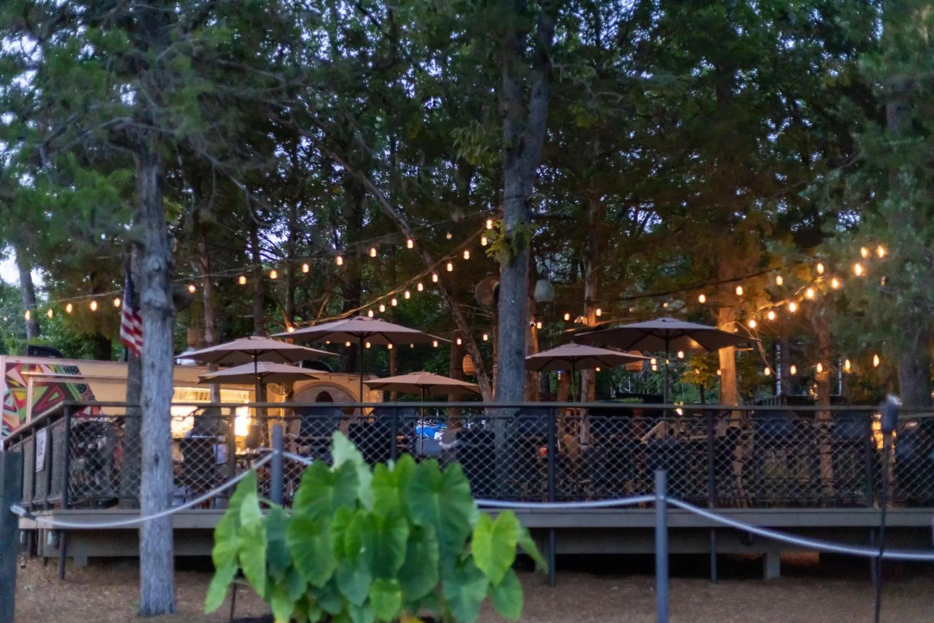 Restaurant/places to eat in Still Waters Resort