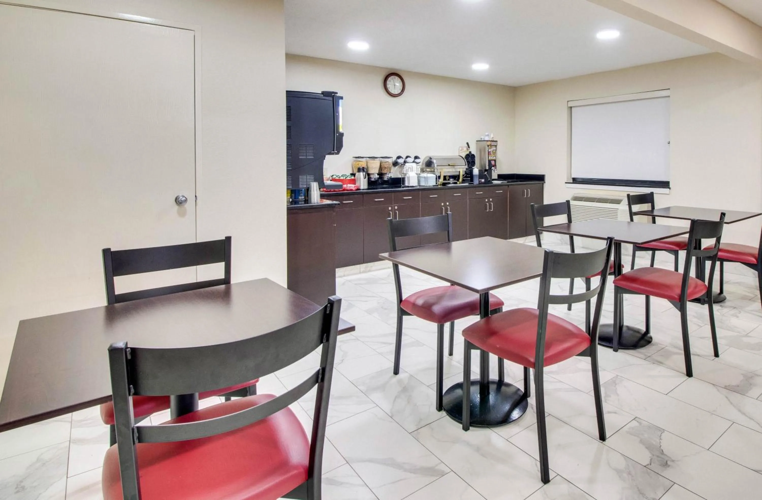 Lobby or reception in Red Roof Inn Franklin, KY