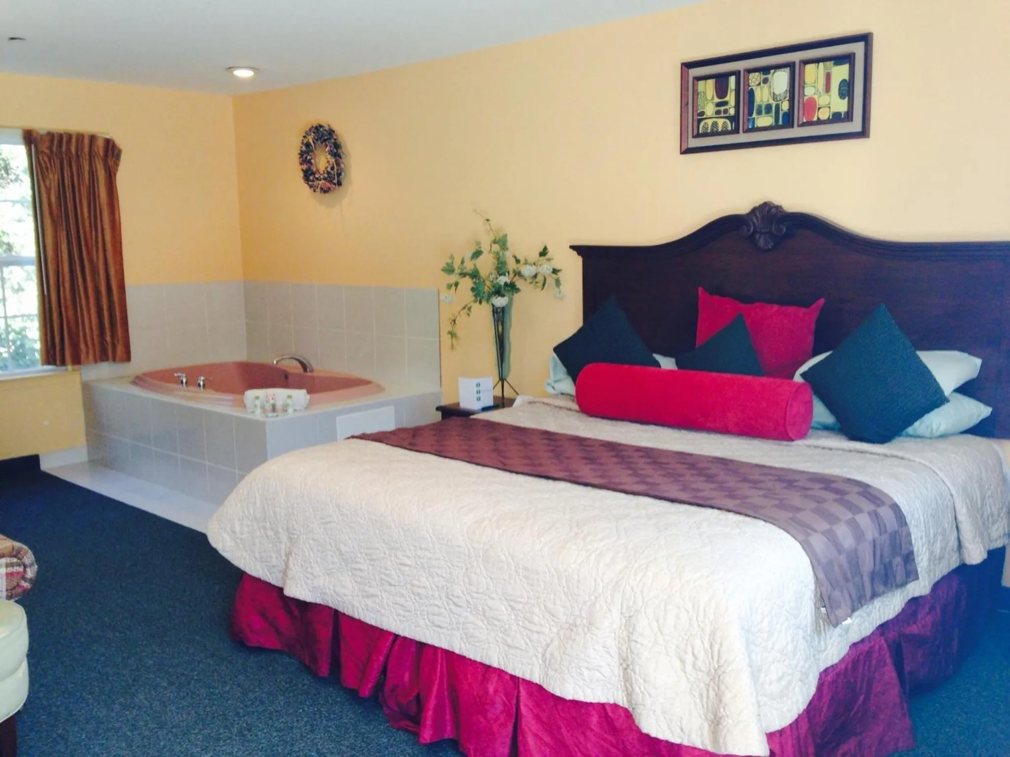 Day, Room Photo in Relax Inn Galloway