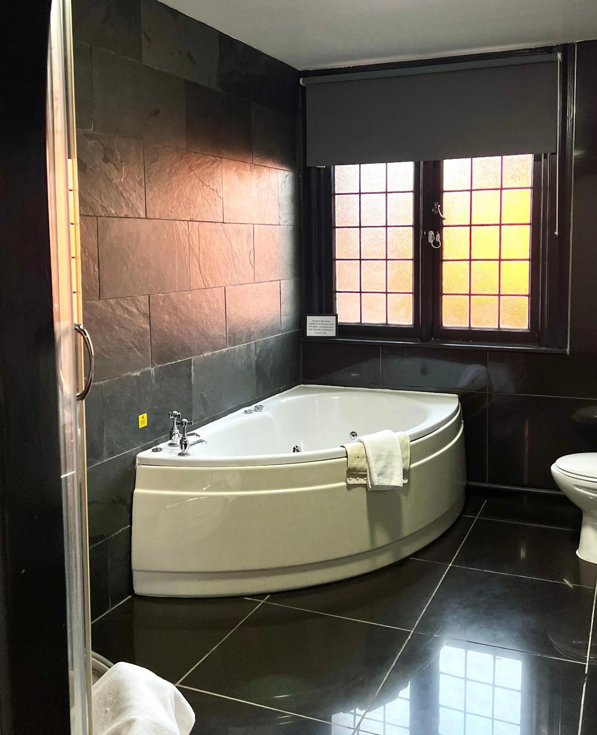 Toilet in Best Western The Grand Hotel Hartlepool