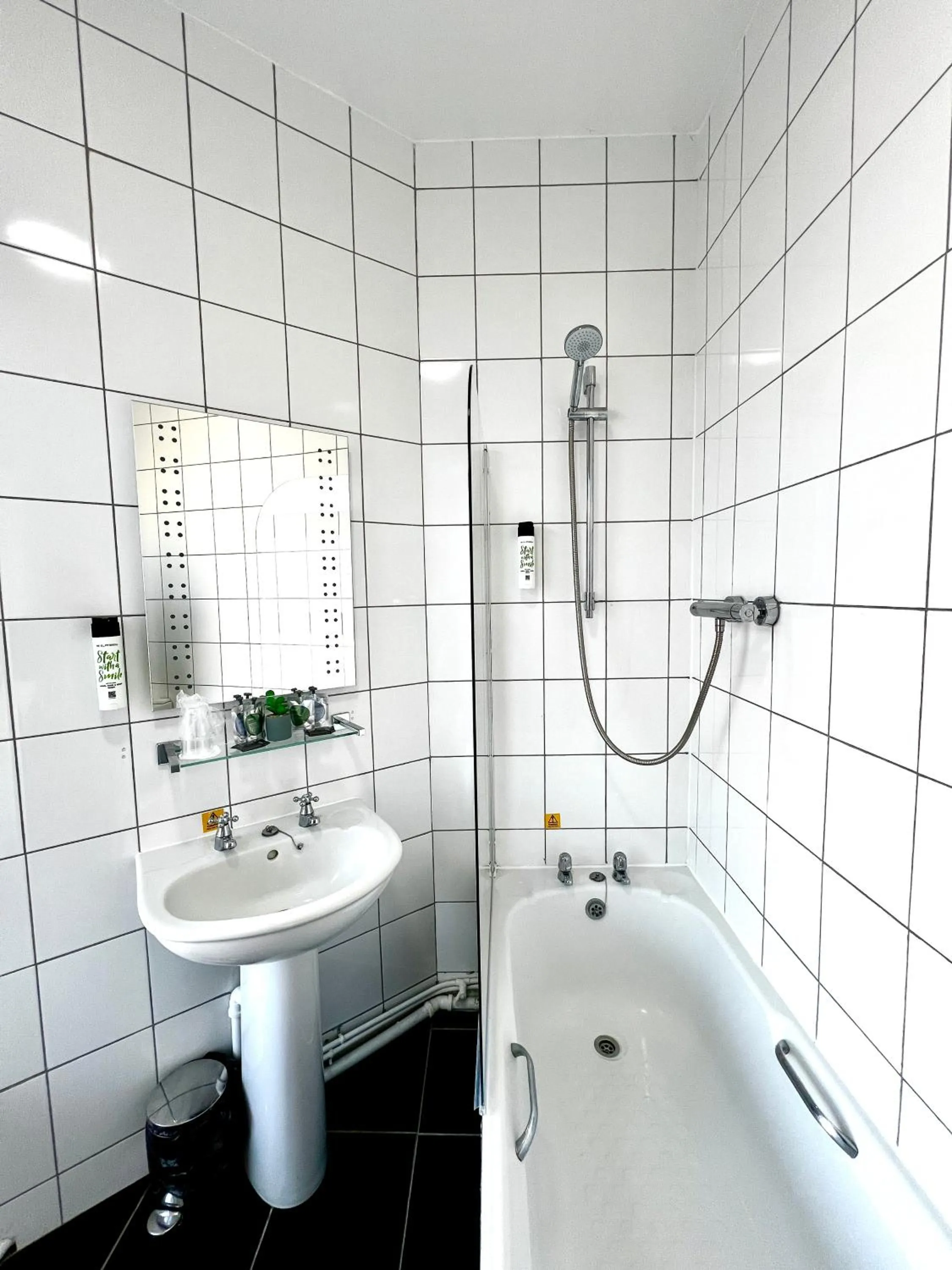 Shower in Best Western The Grand Hotel Hartlepool