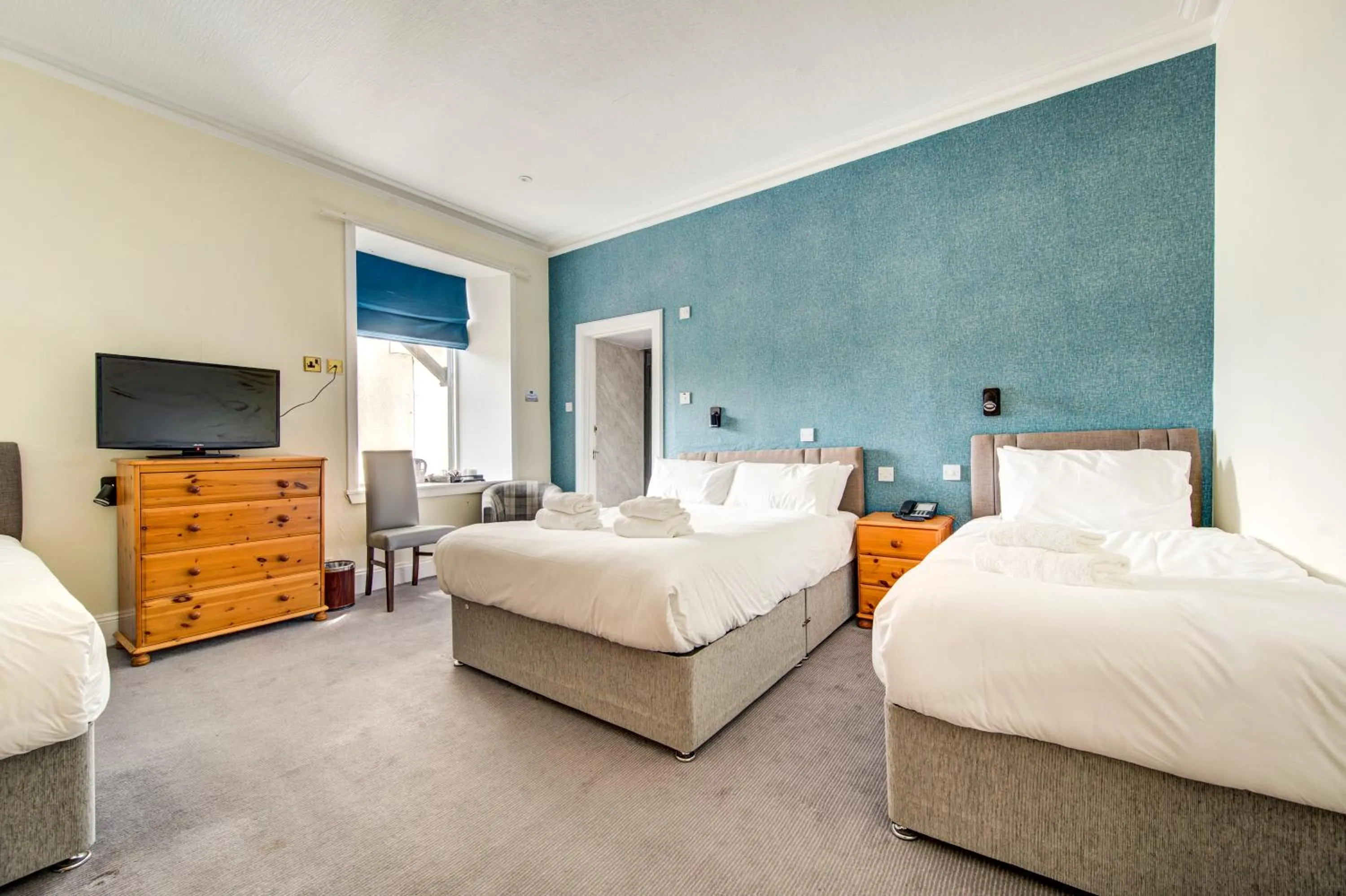 Bed in The Morar Hotel