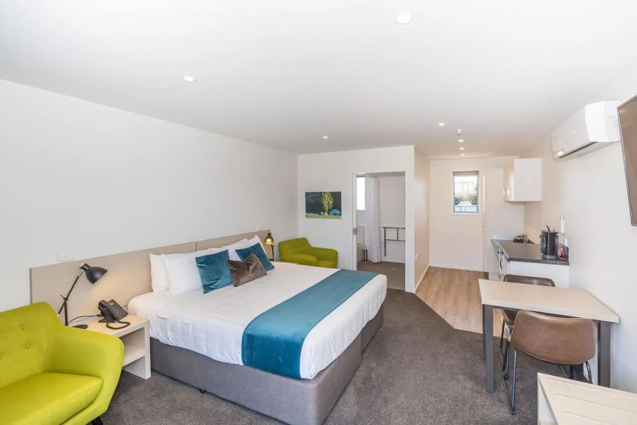 Bed in Taylors Motel