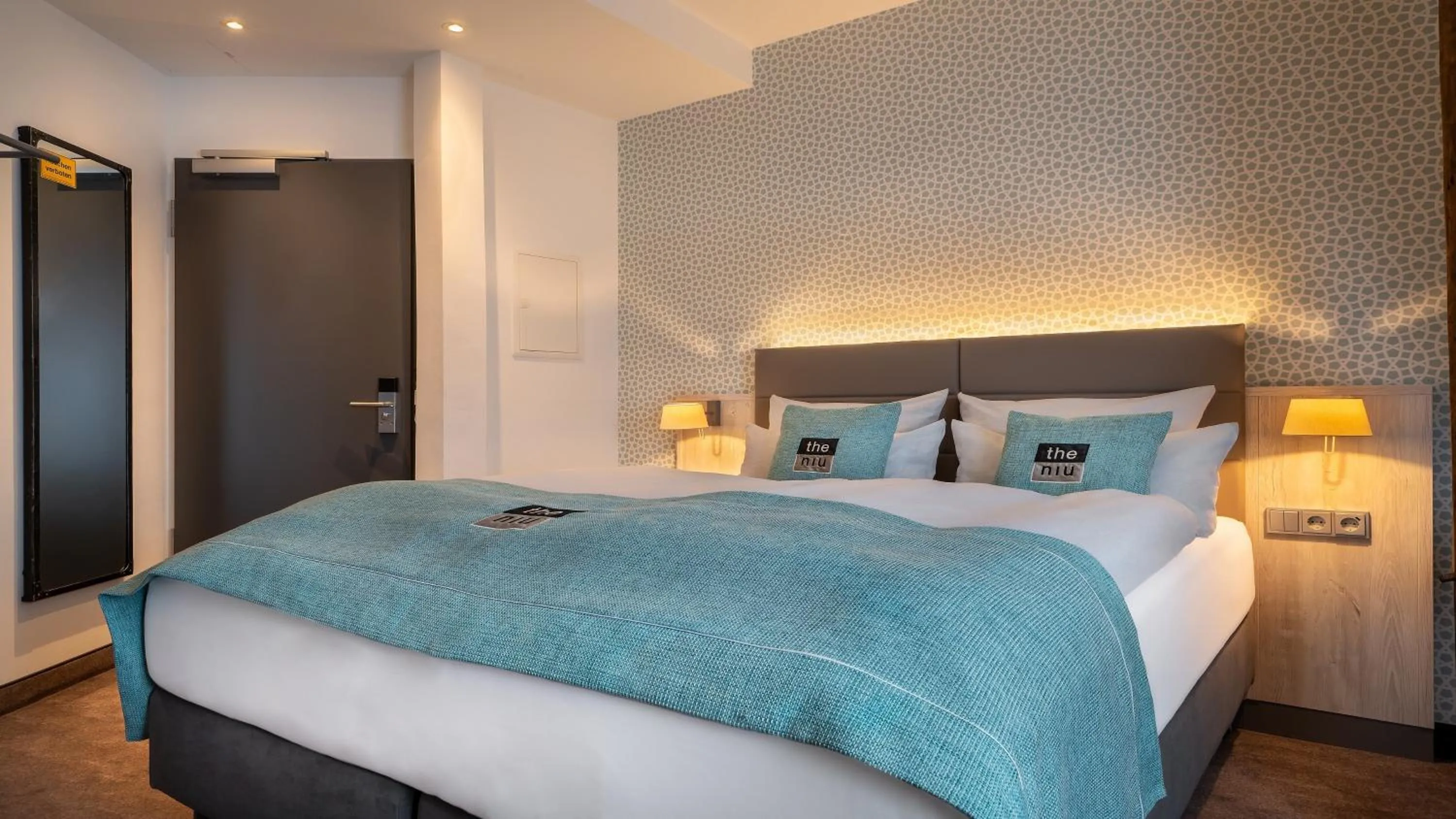 Photo of the whole room, Bed in Holiday Inn - the niu, Rig Lübeck by IHG