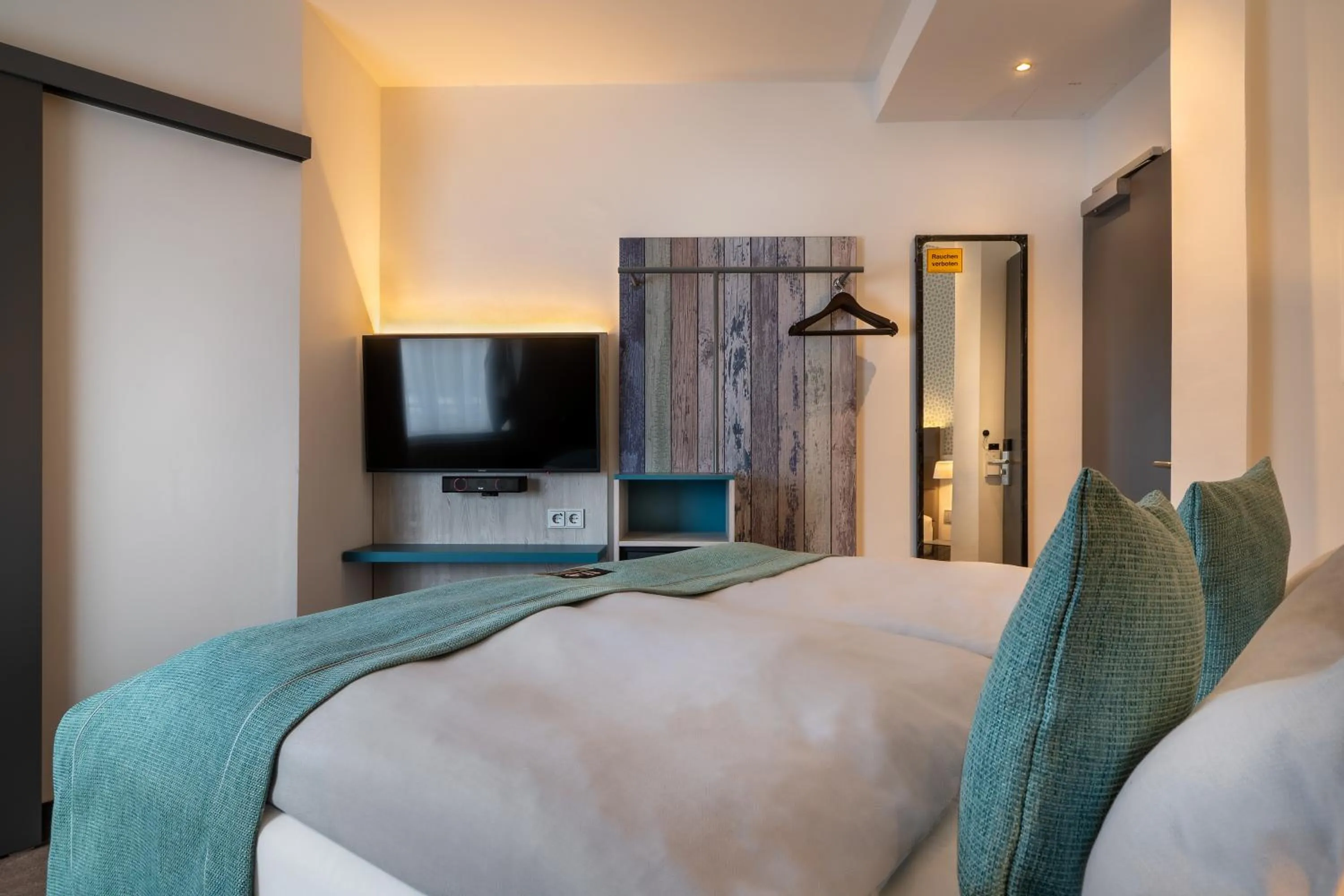 Bed in Holiday Inn - the niu, Rig Lübeck by IHG