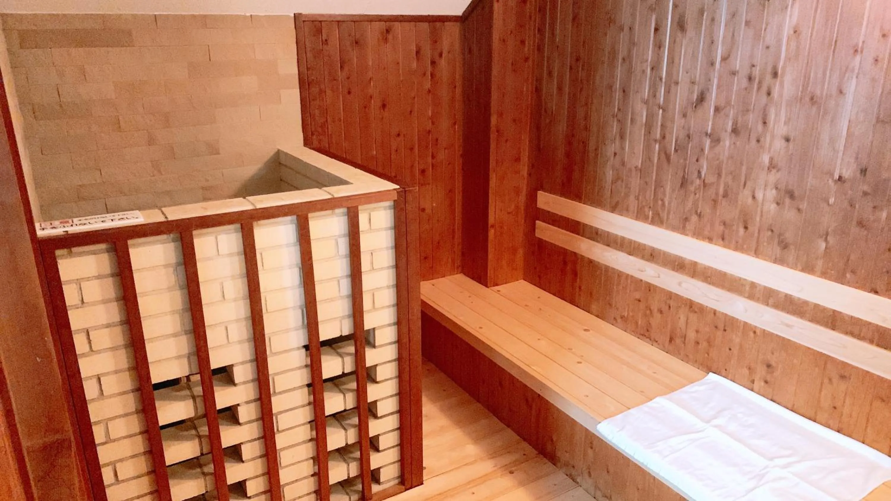 First Cabin Midosuji Namba