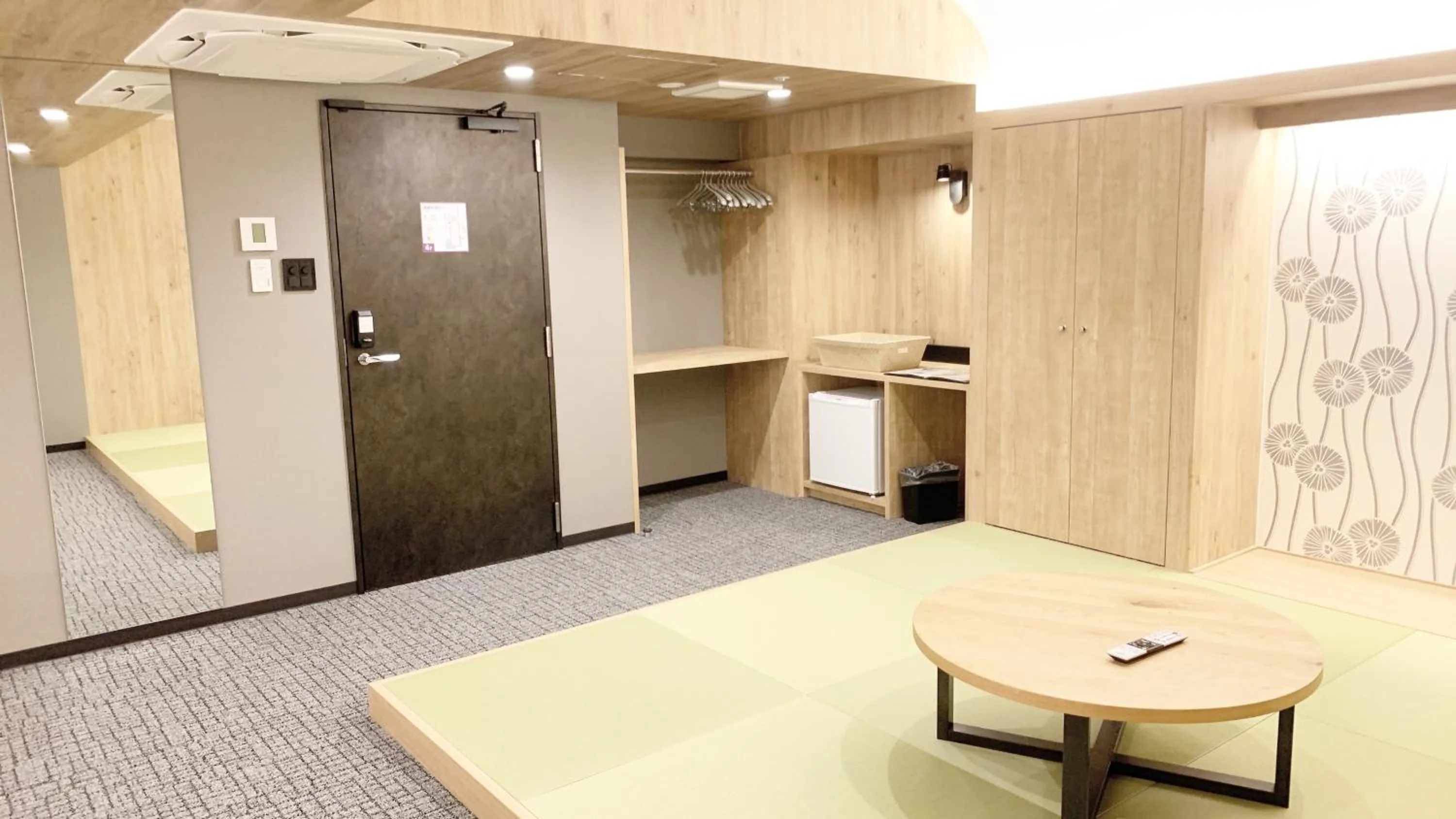 First Cabin Midosuji Namba