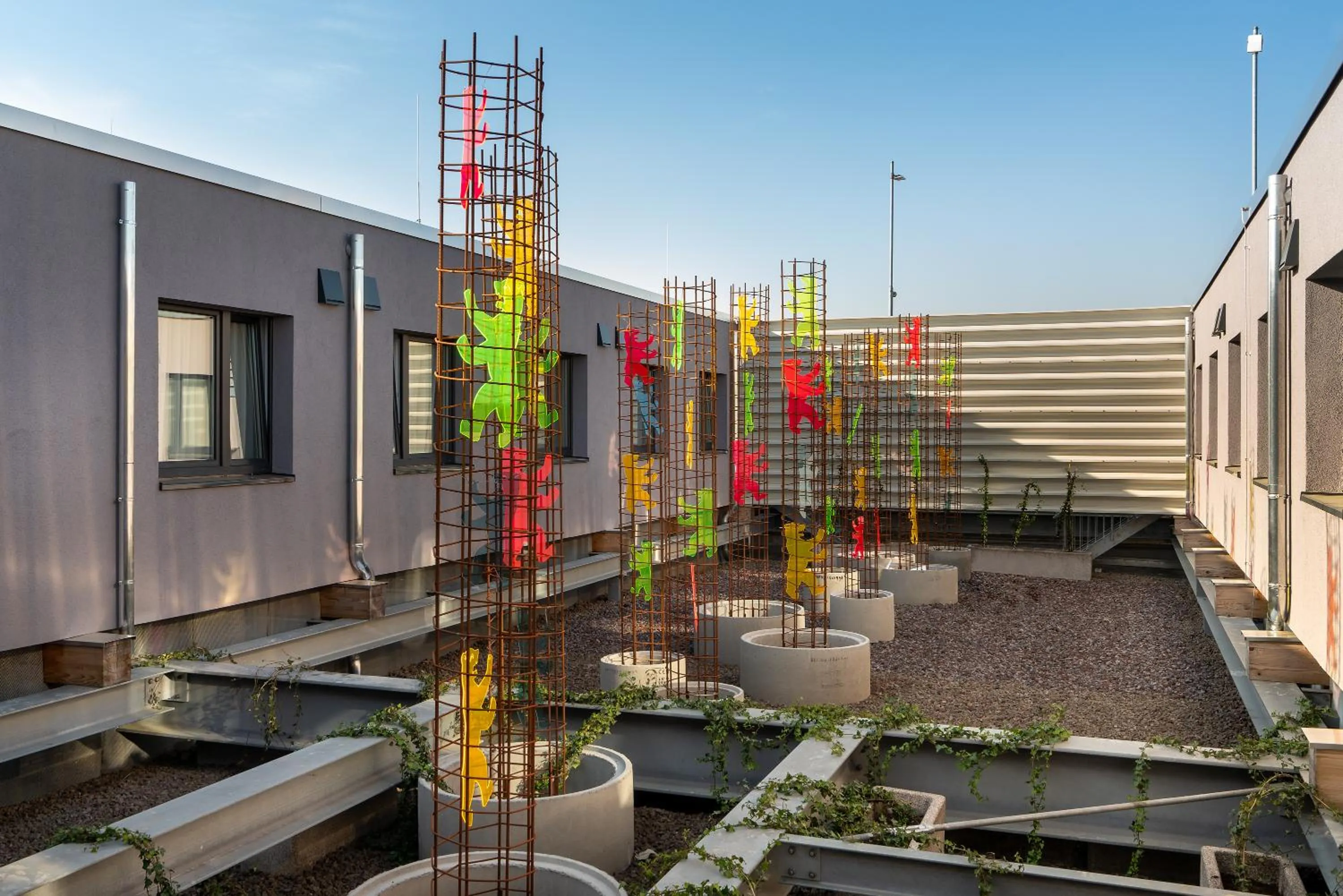 Patio in Holiday Inn - the niu, Hide Berlin Friedrichshain by IHG