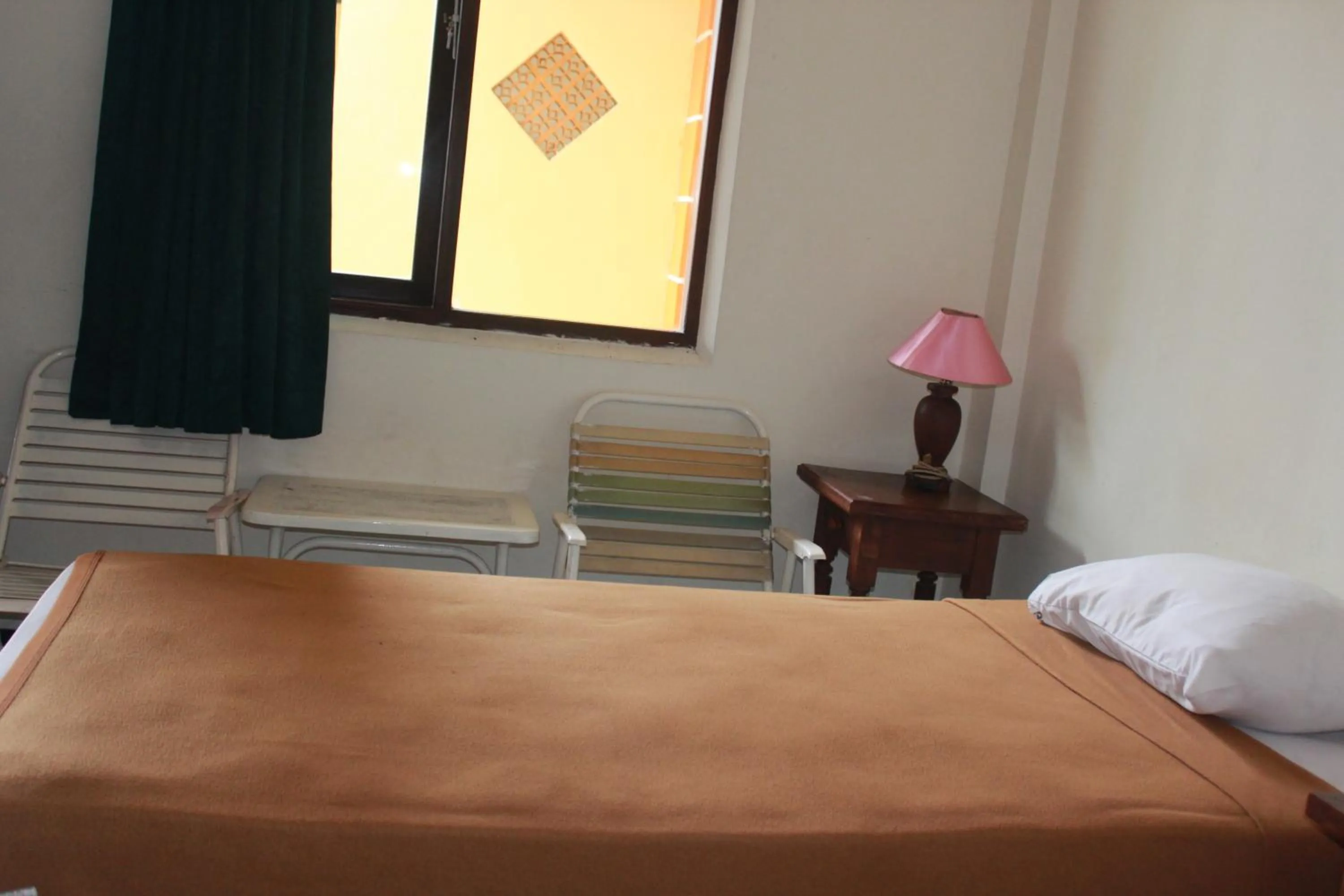 Bed in Hotel Ronggolawe