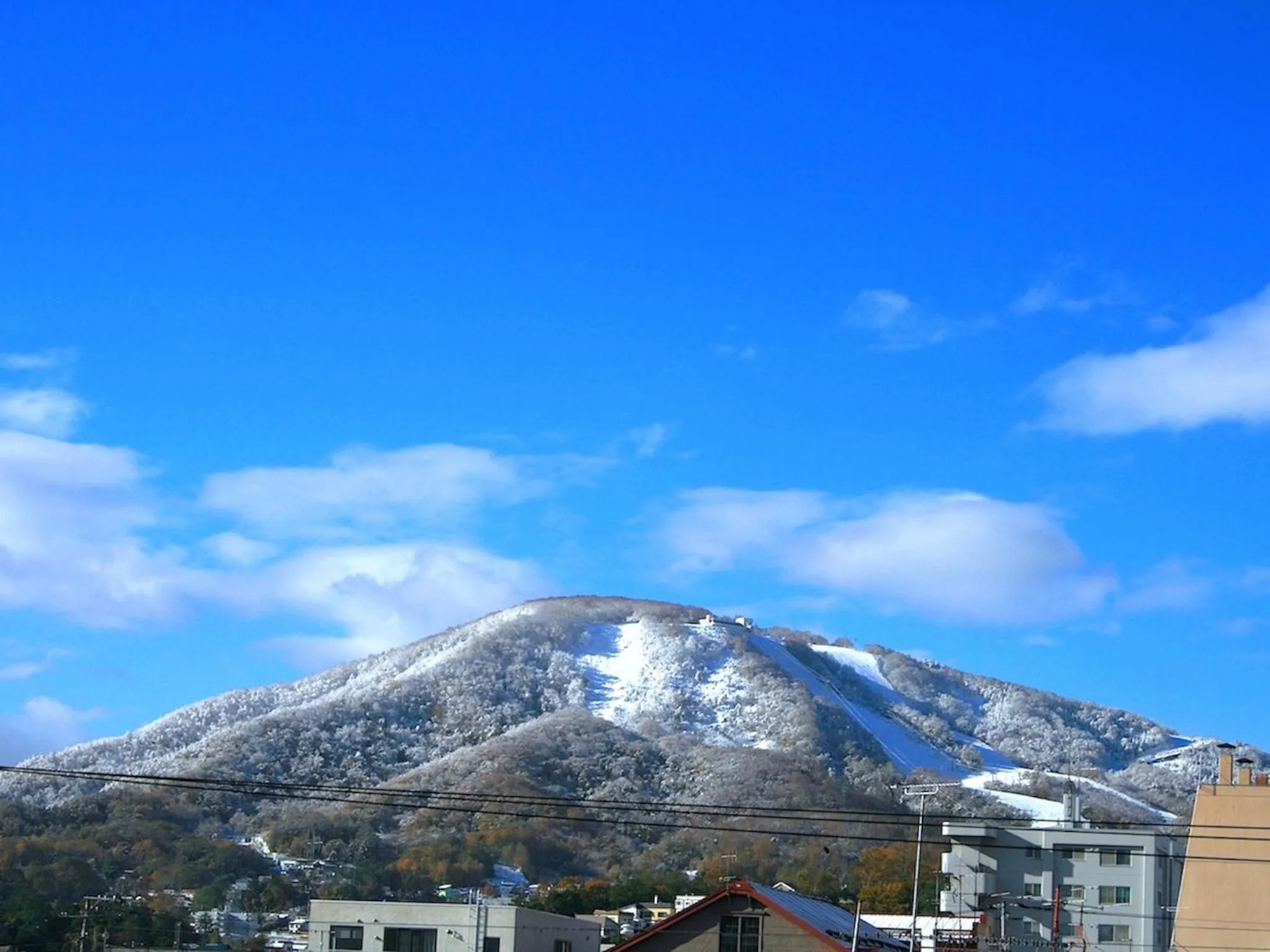 Mountain view in The Otaornai Backpacker's Hostel Morinoki