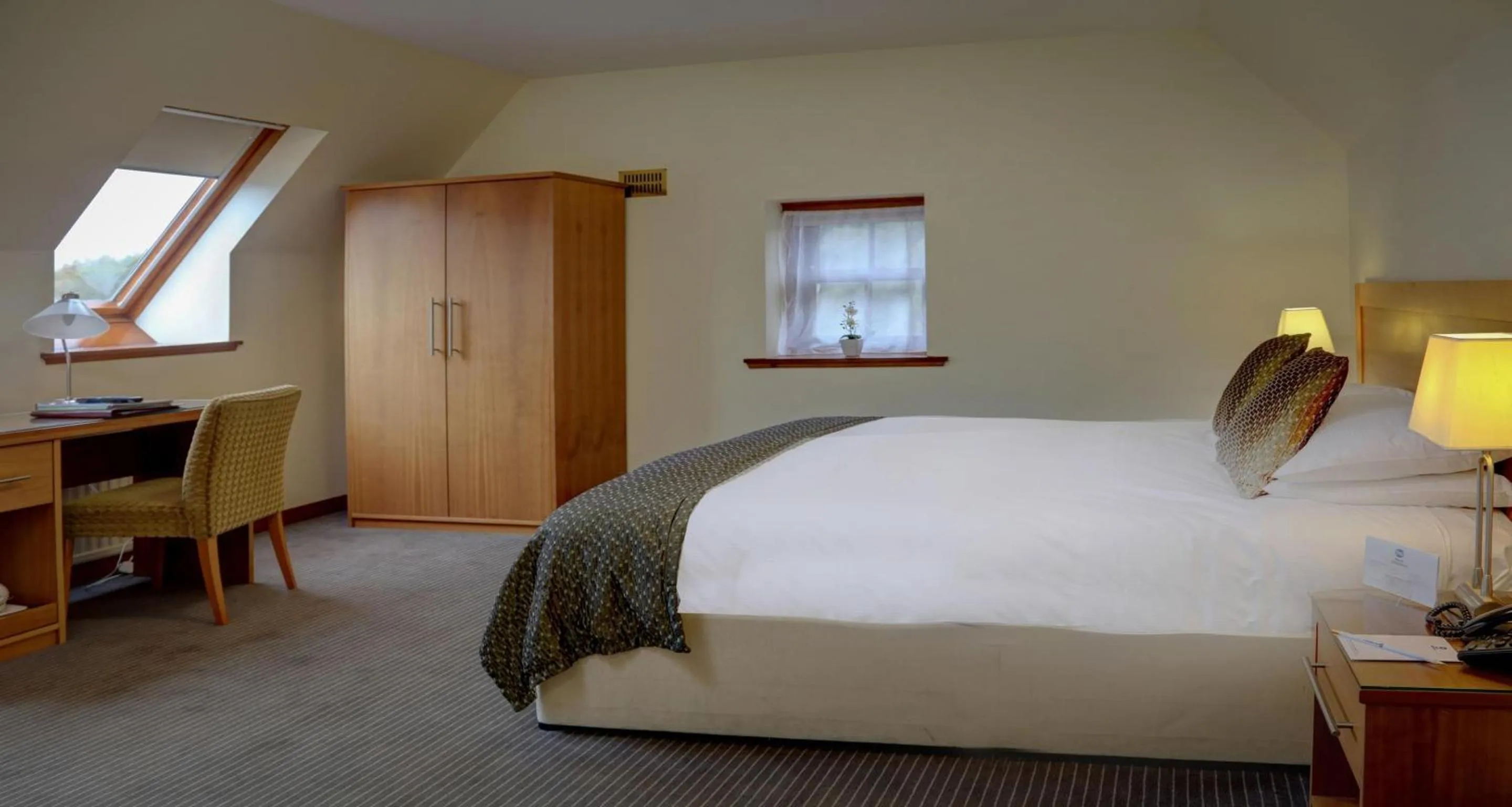 Bedroom, Bed in Best Western Balgeddie House Hotel