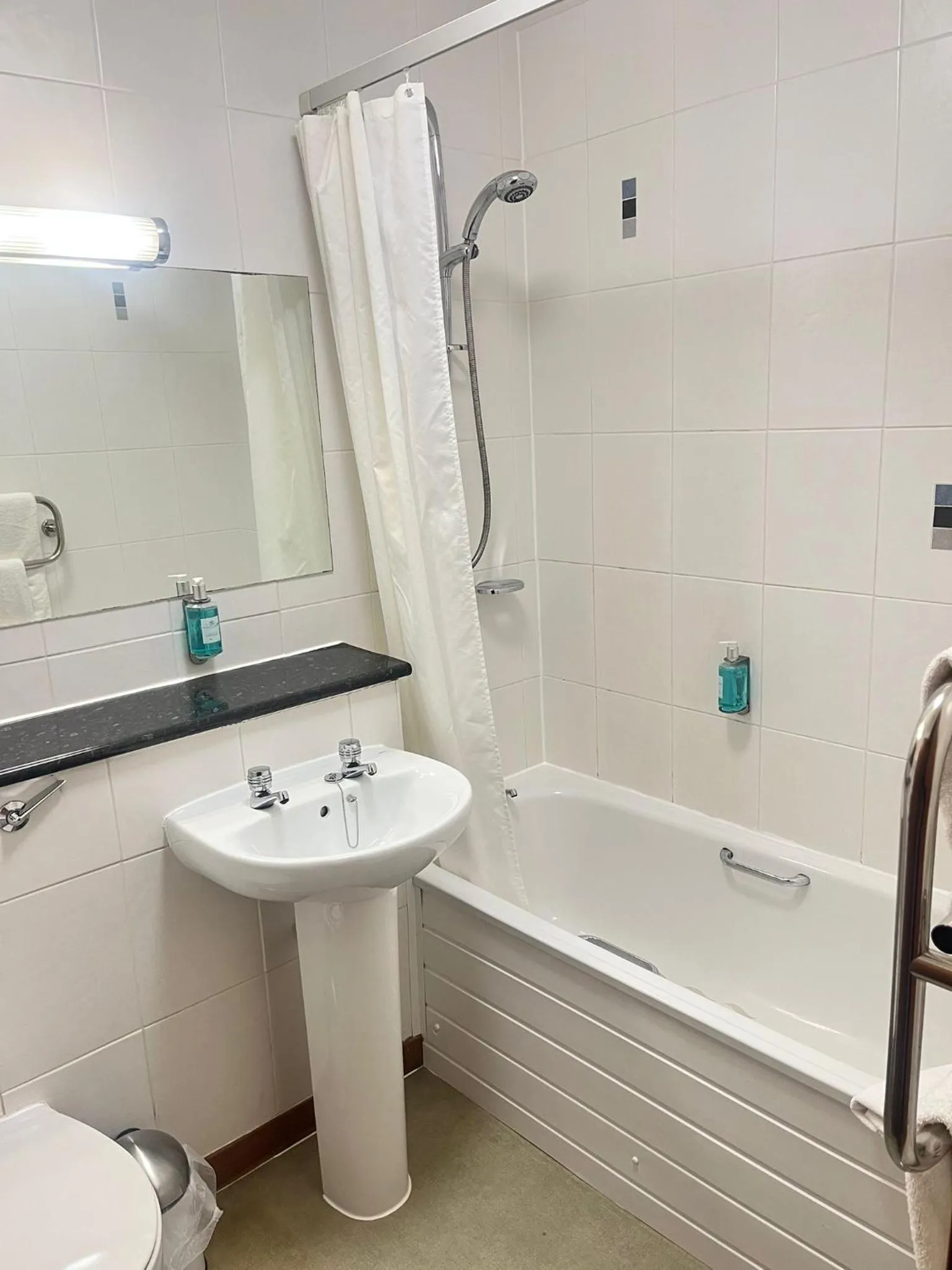 Bathroom in Best Western Balgeddie House Hotel