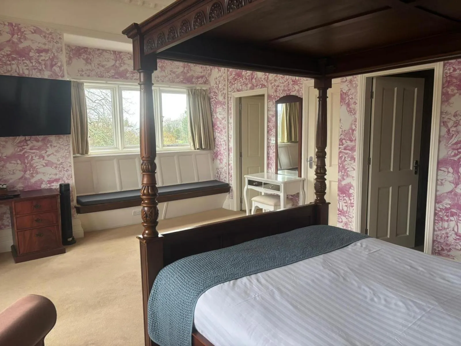 Bed in Windermere Park B&B inc Free off-site Health Club