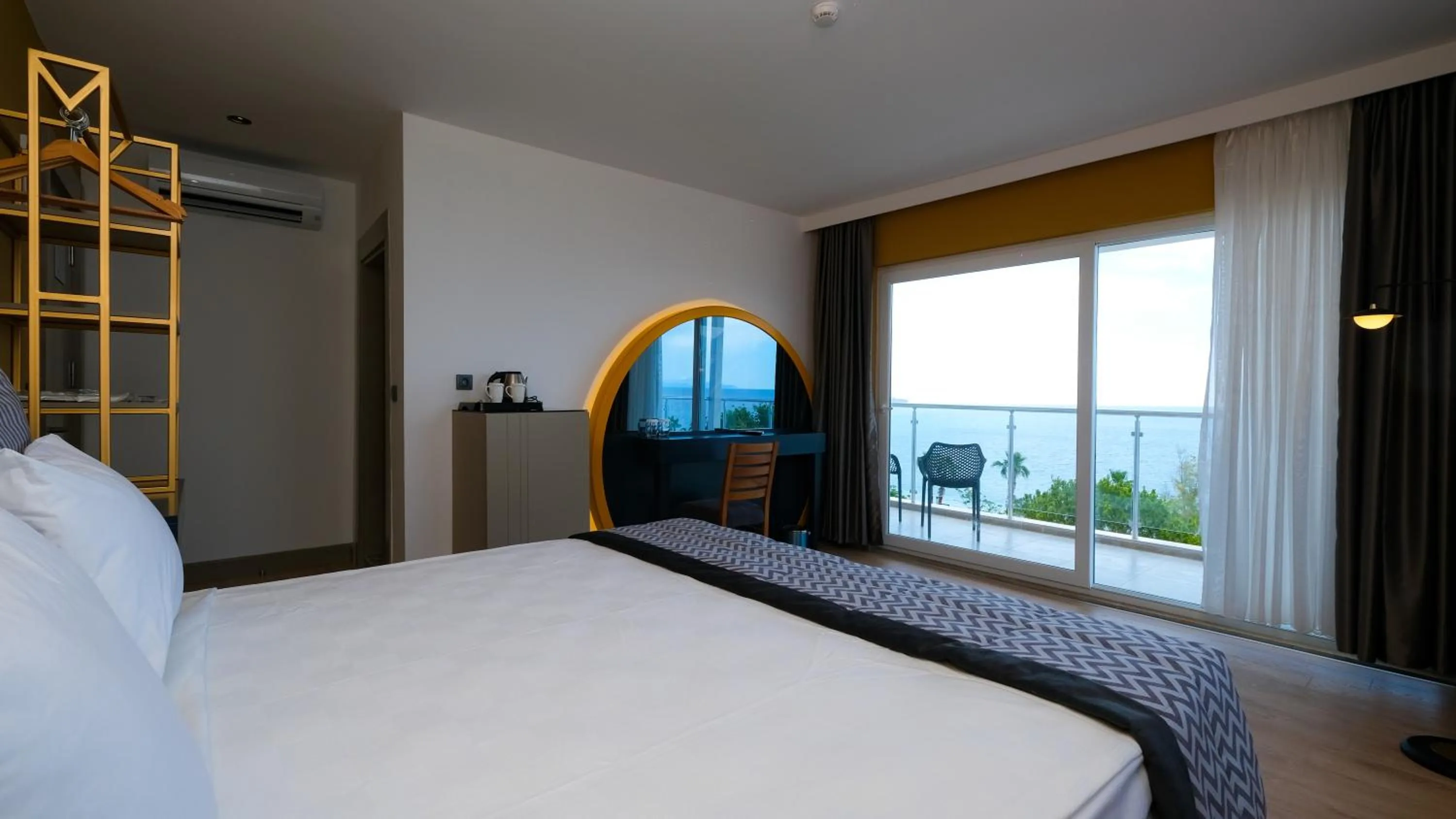 Bed in Sea City Devran Hotel & Spa