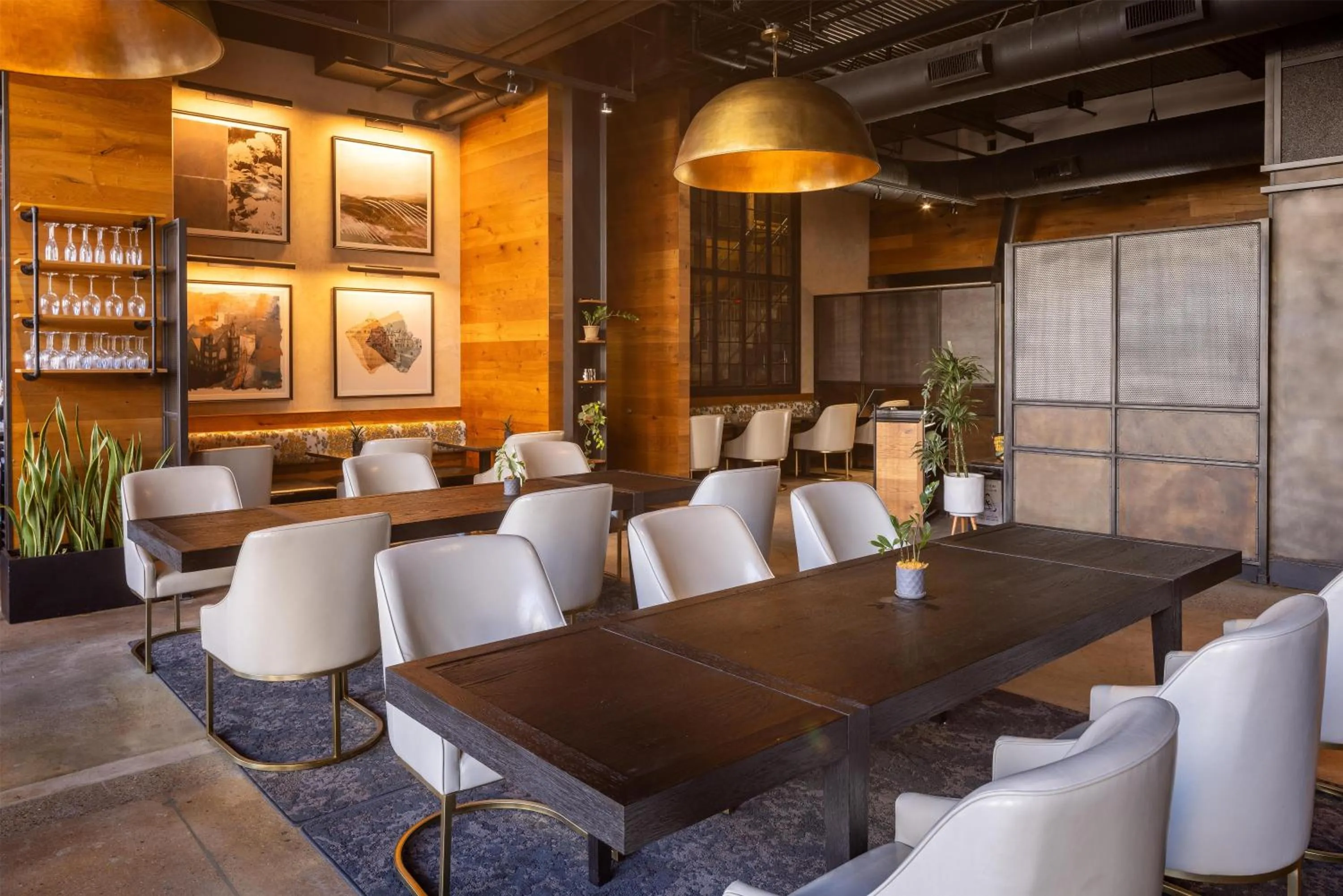 Foundry Hotel Asheville, Curio Collection By Hilton