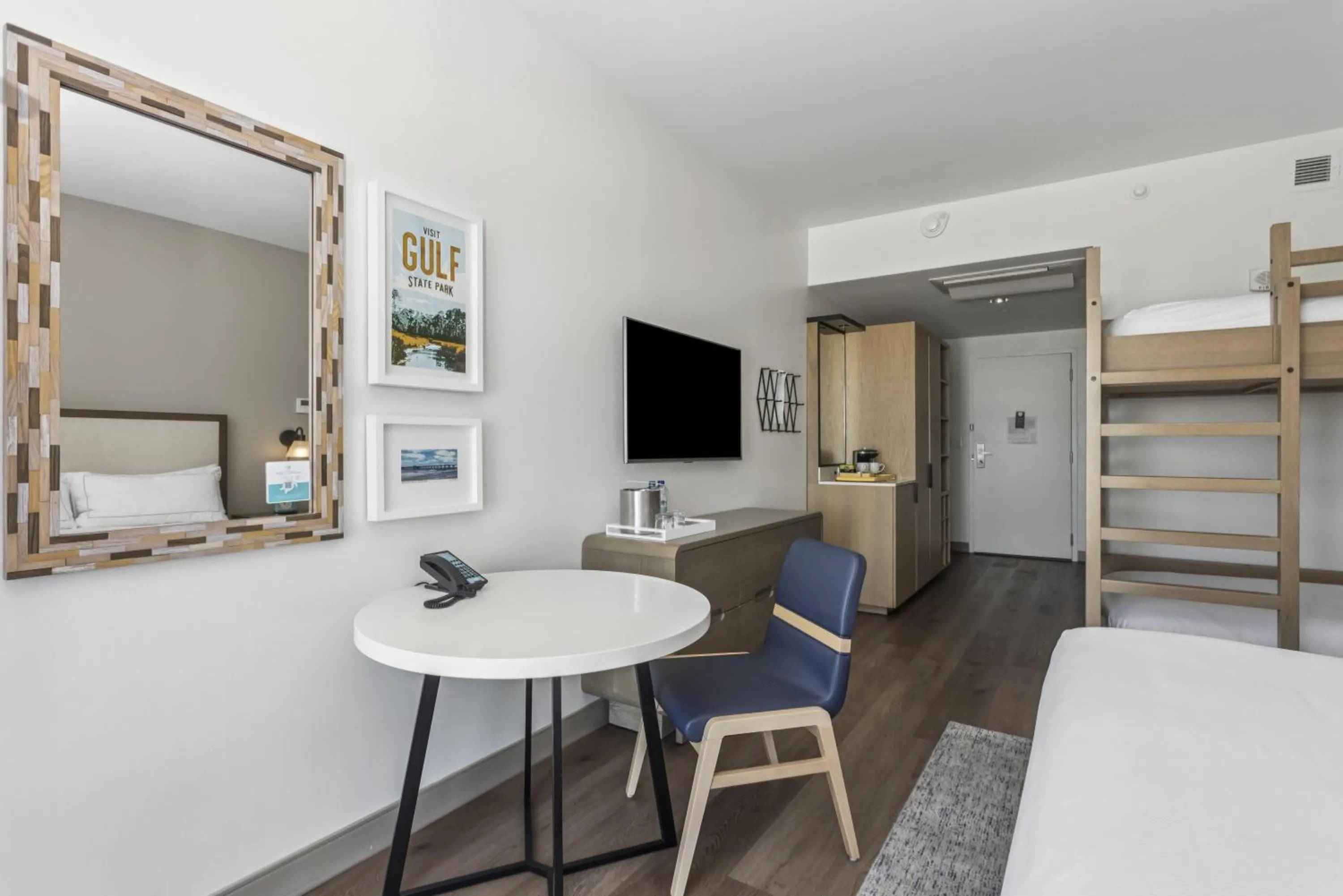 Bed in The Lodge at Gulf State Park, A Hilton Hotel