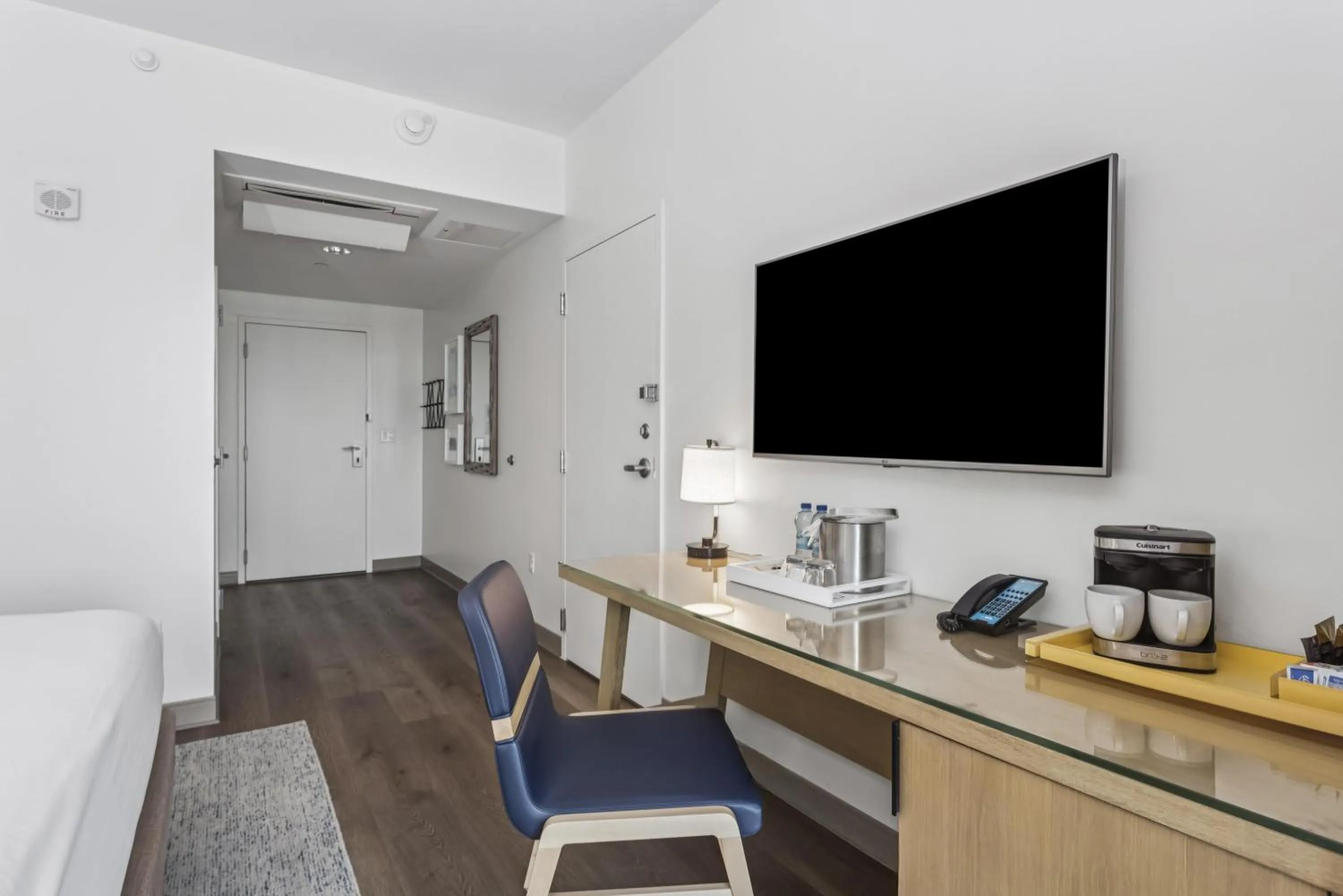 Bed in The Lodge at Gulf State Park, A Hilton Hotel