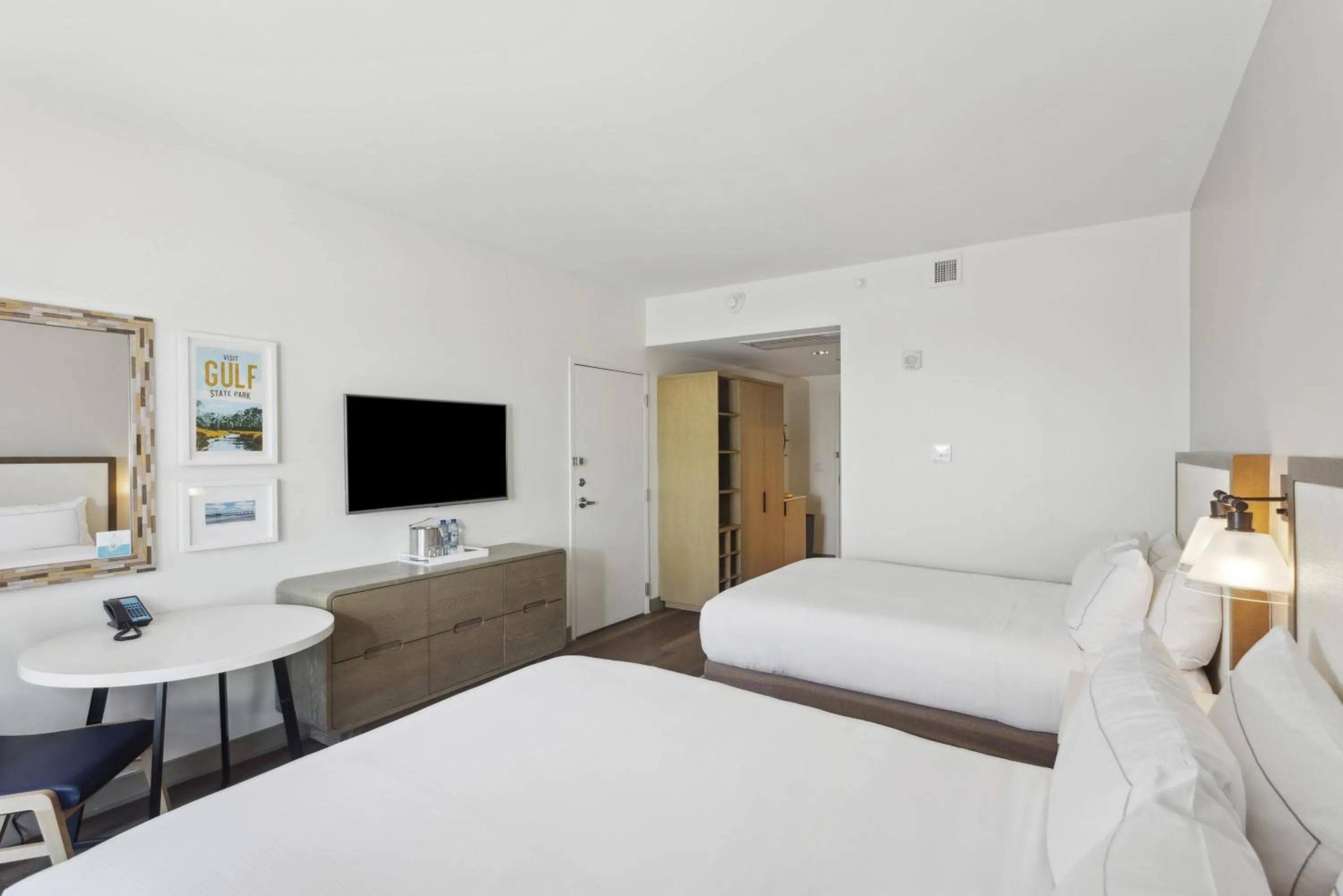 Bed in The Lodge at Gulf State Park, A Hilton Hotel