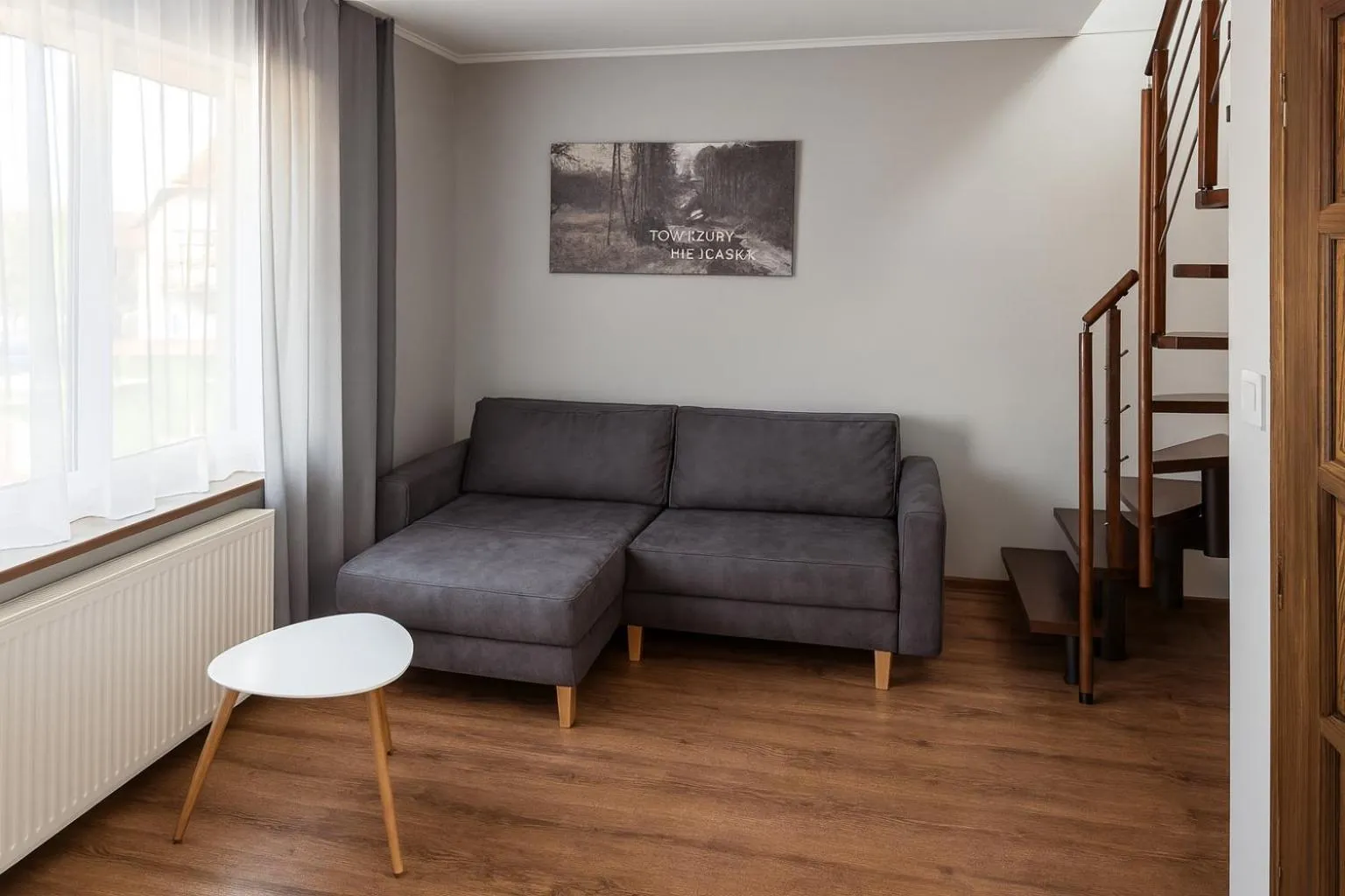 Family Room with Private Bathroom in JoValiMarAnt