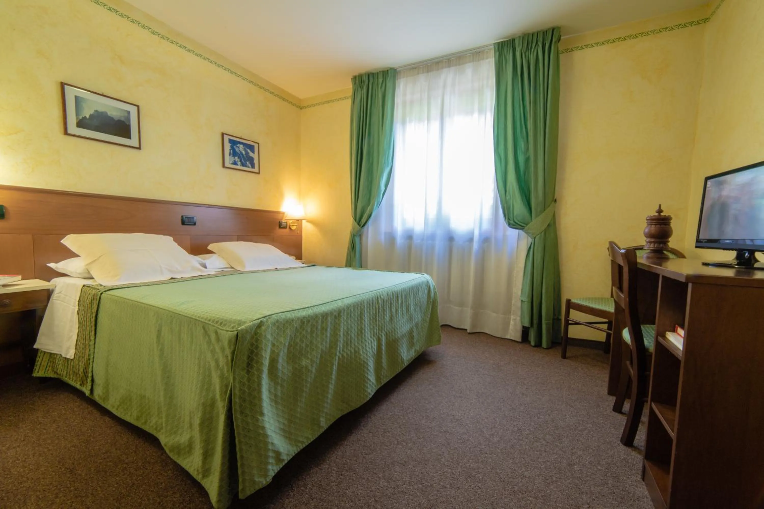 Photo of the whole room, Bed in Hotel Beau Sejour Pré-Saint-Didier
