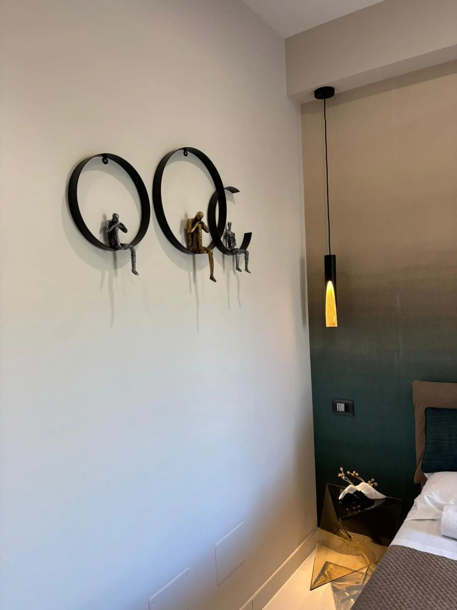 Decorative detail, Bed in Estate4home - ChristAl