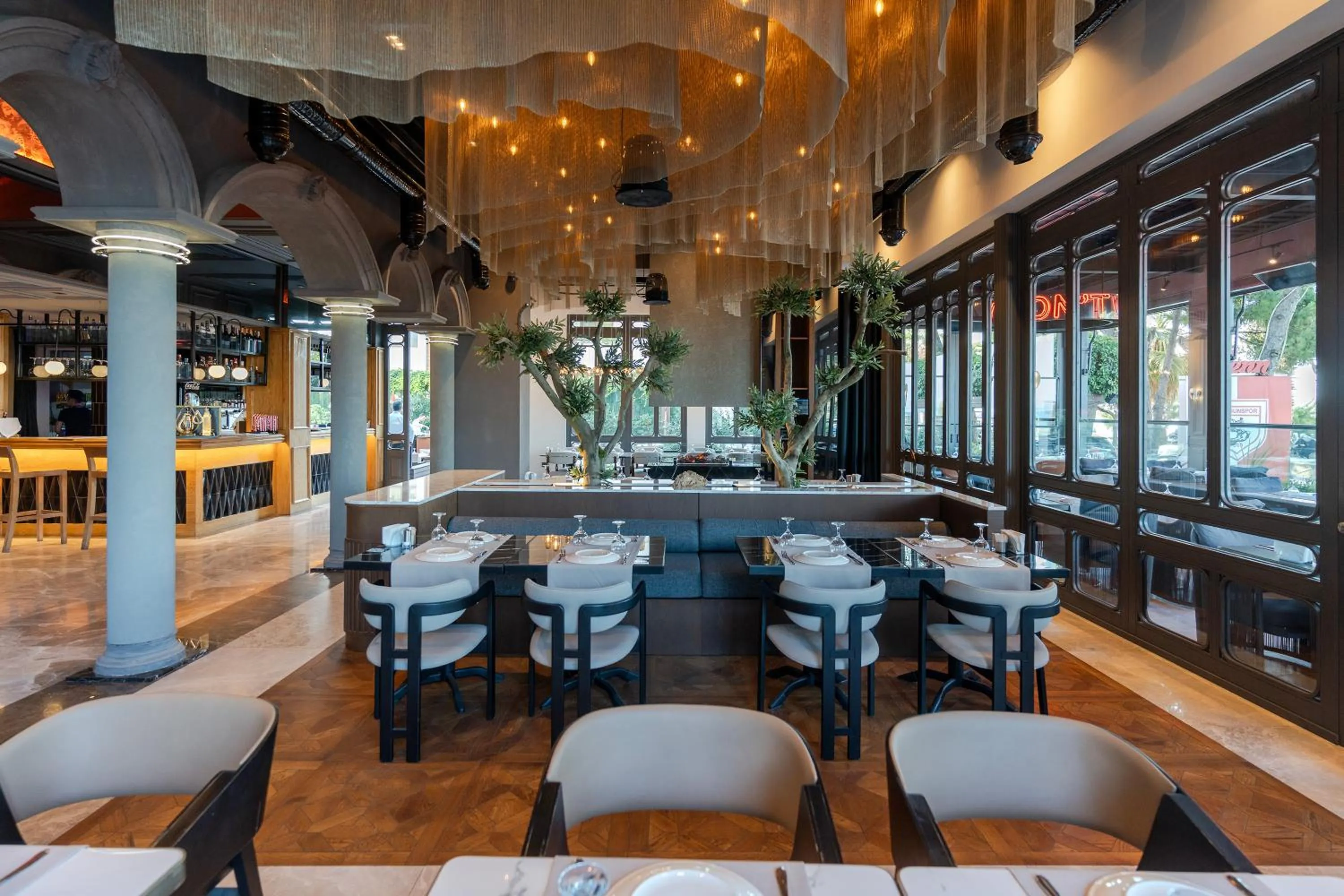 Restaurant/places to eat in Venn Boutique Hotel