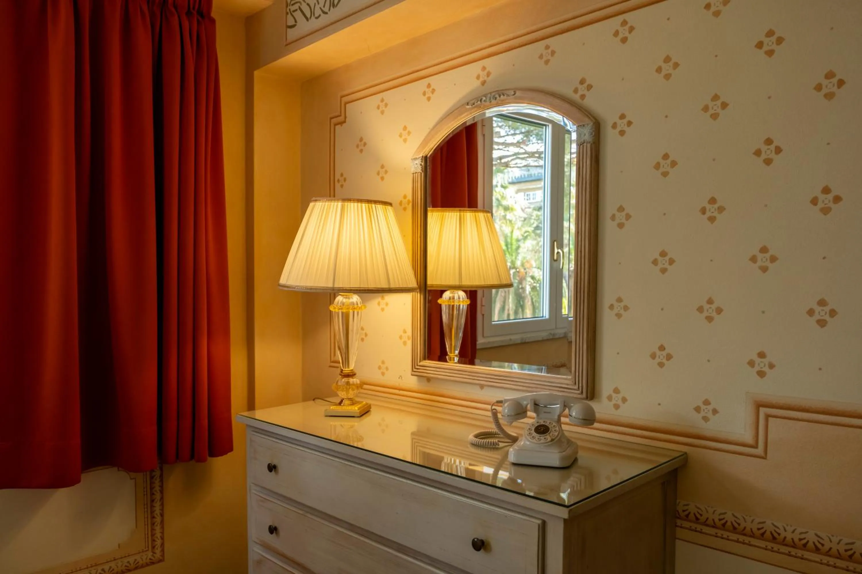 Bedroom in Suite Hotel Nettuno