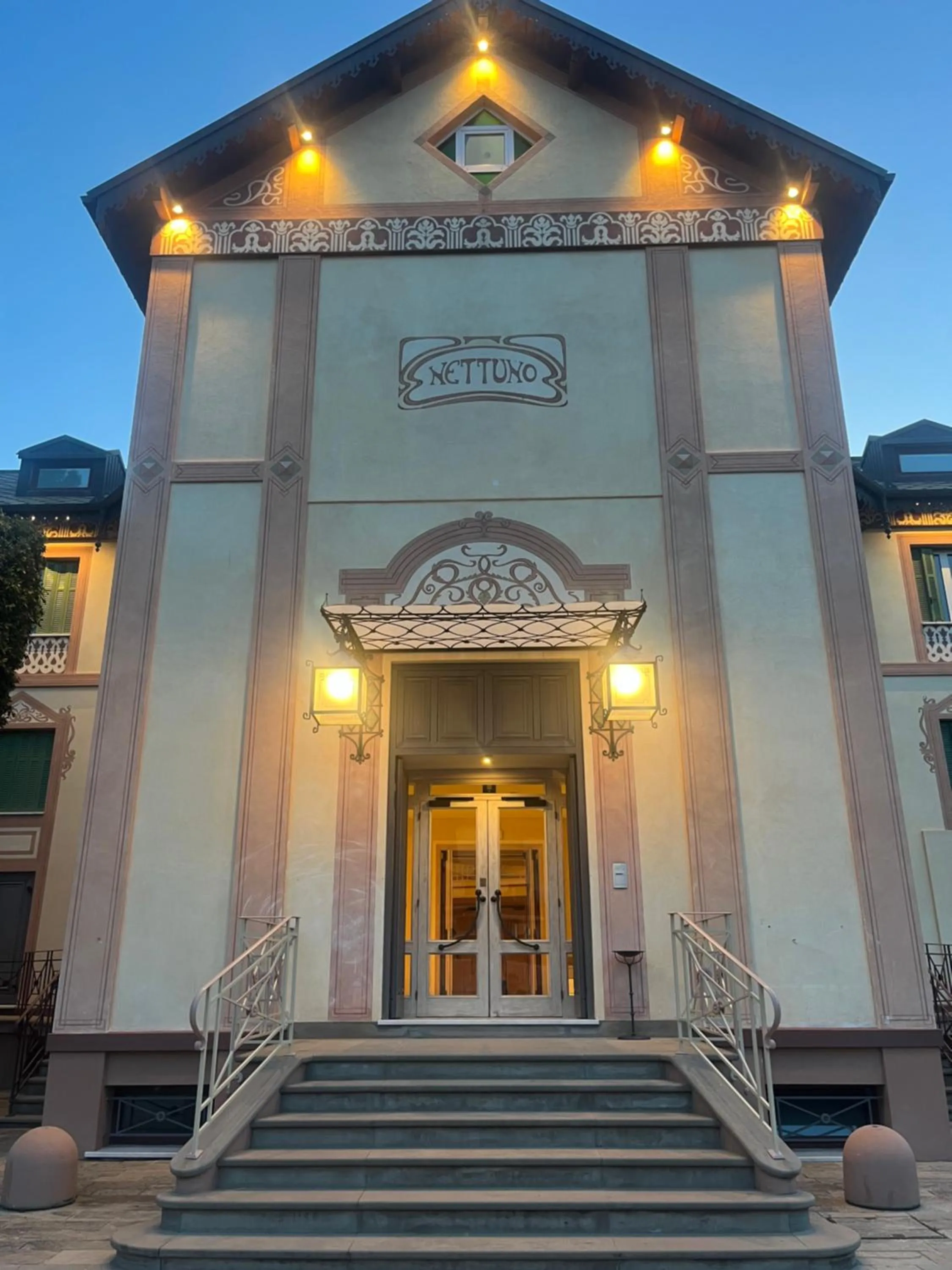 Facade/entrance in Suite Hotel Nettuno