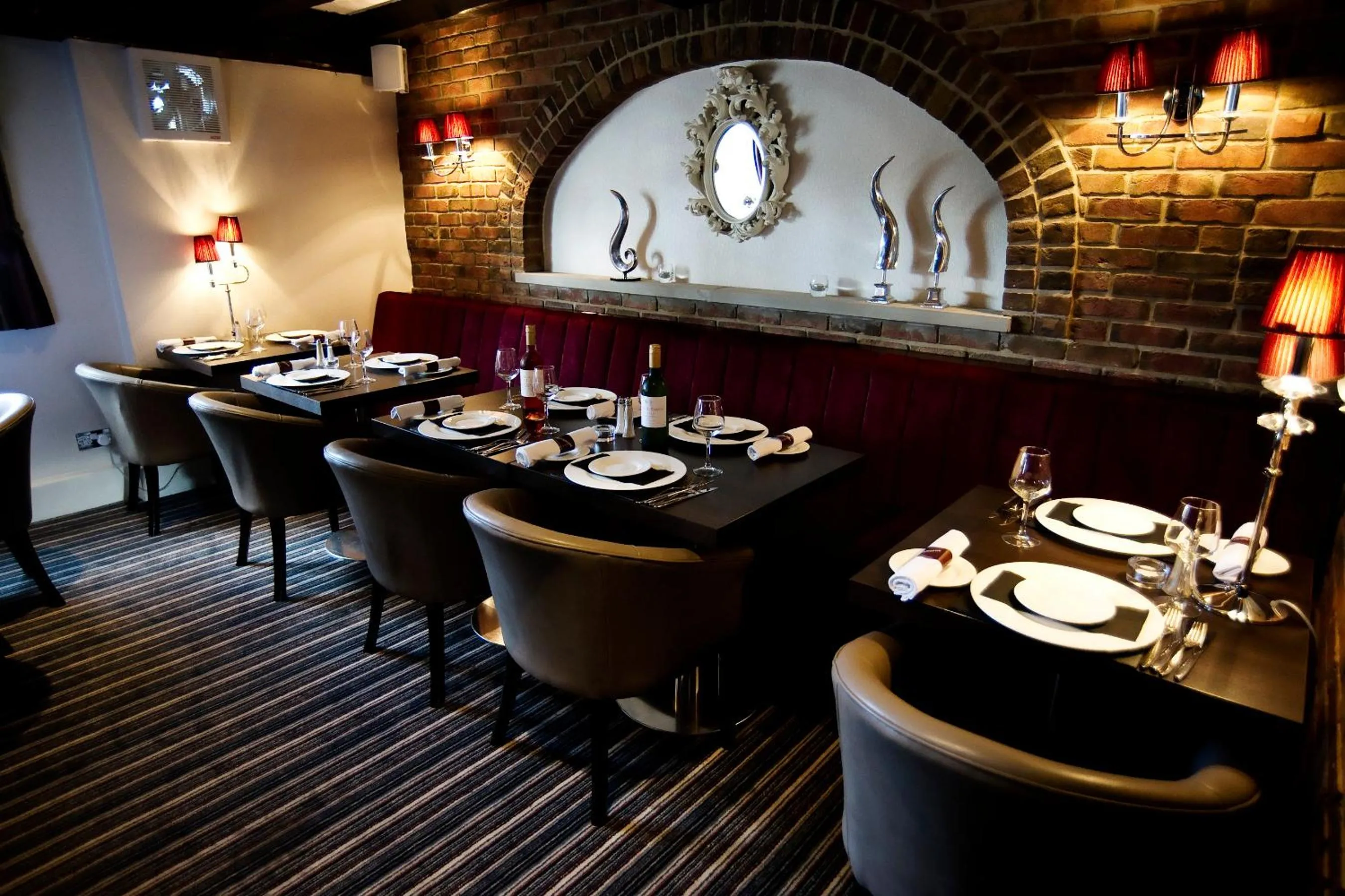 Restaurant/places to eat in The Ashbourne Hotel