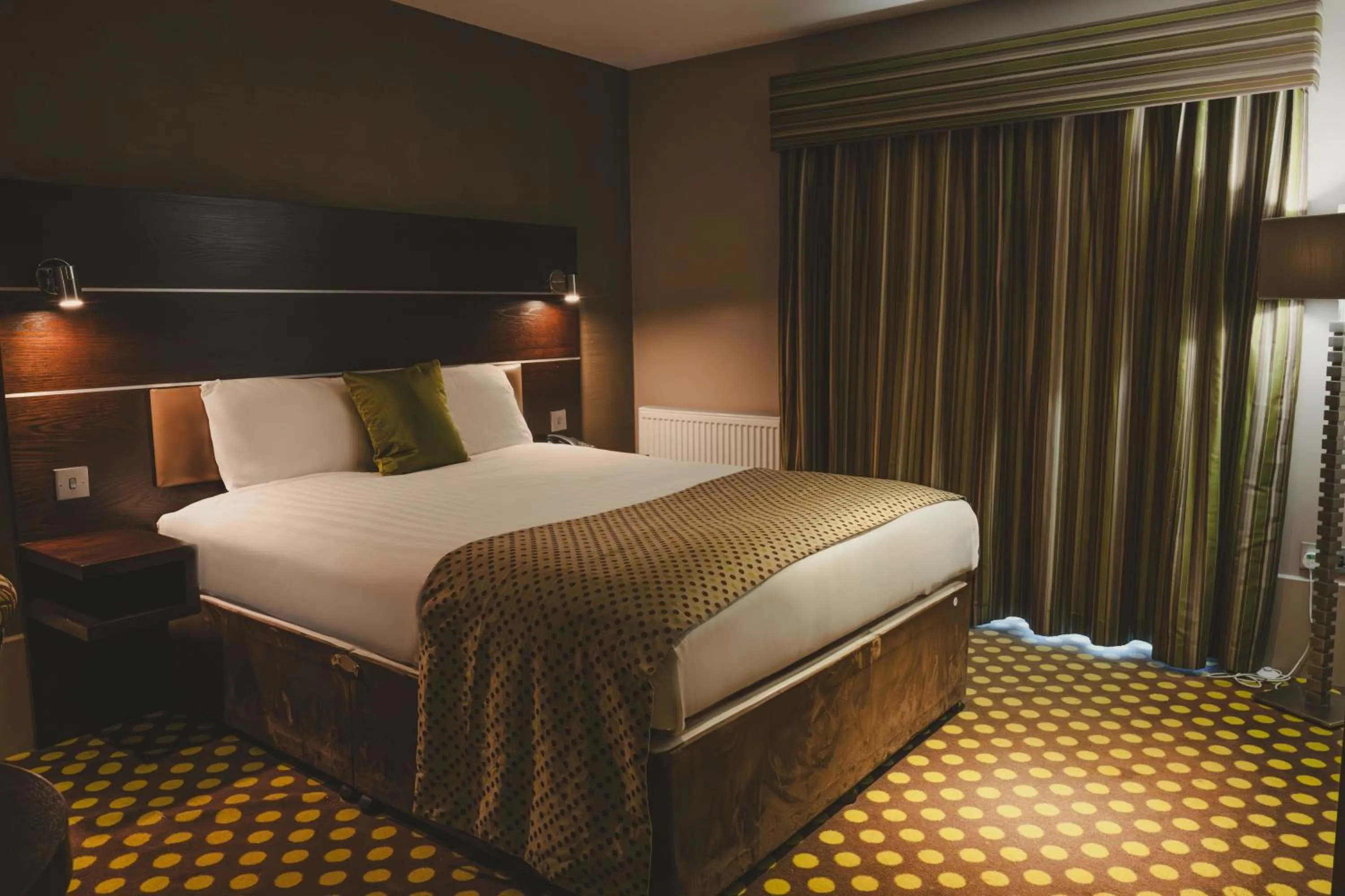 Bed in The Ashbourne Hotel