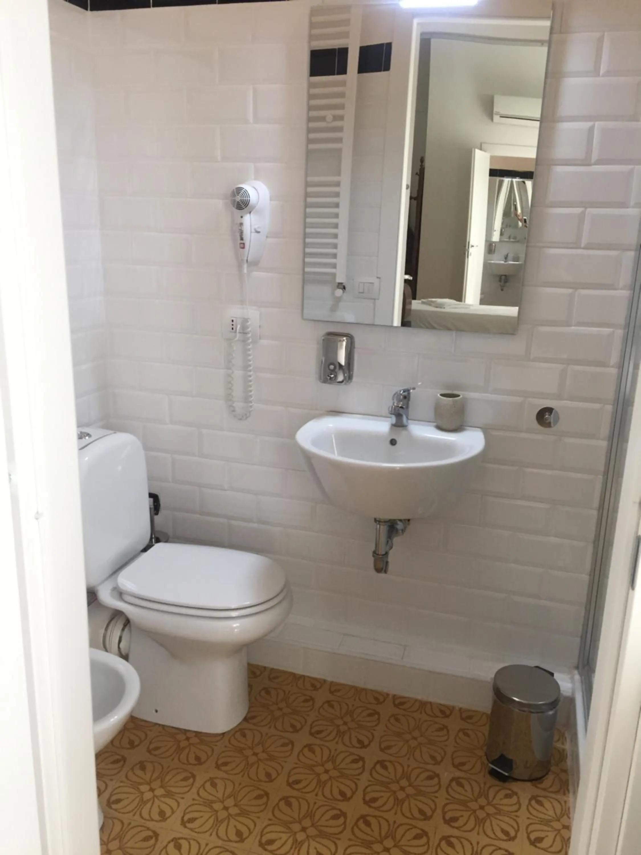 Bathroom in The Artist's Home Catania Centro