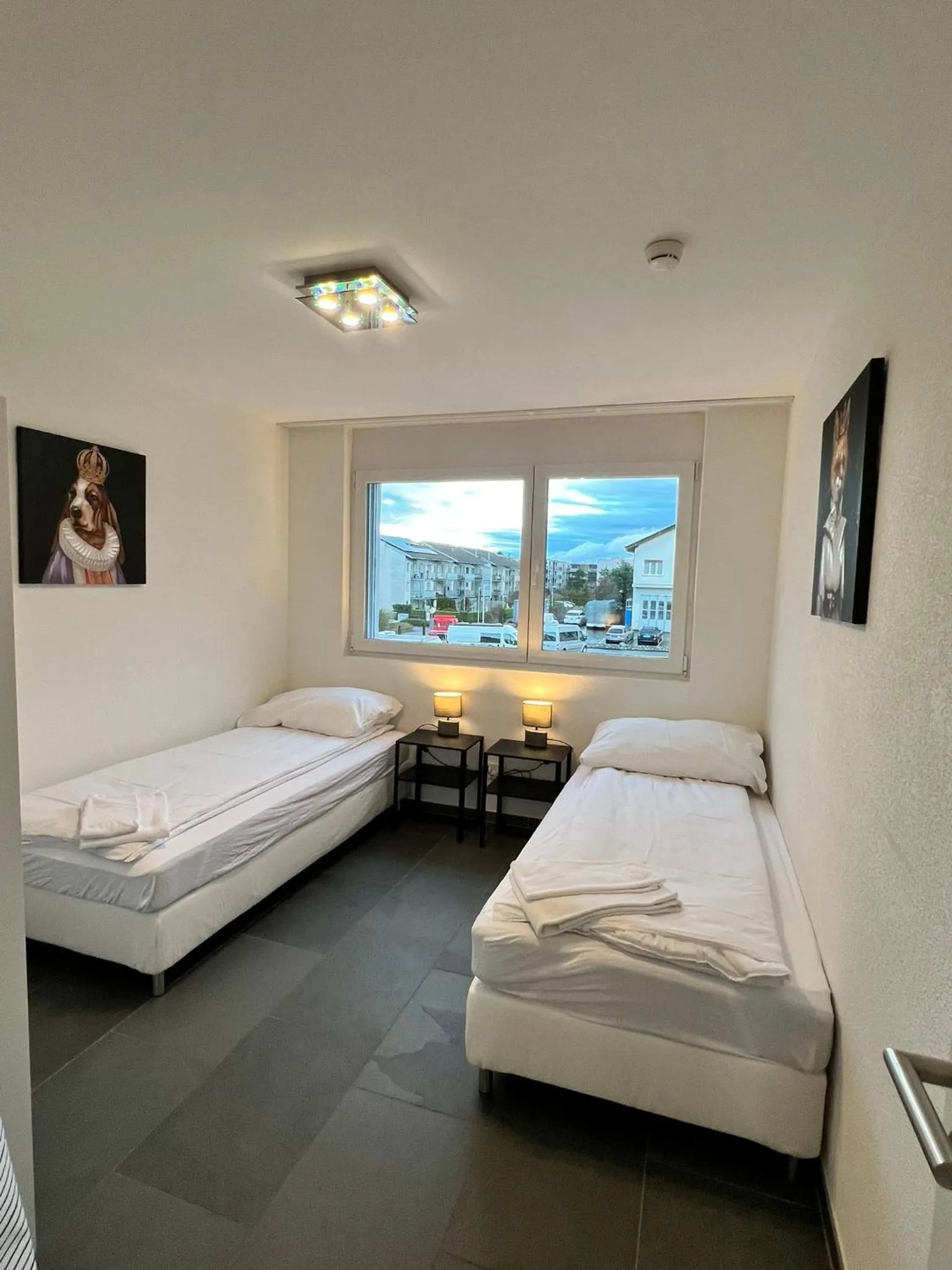 Bedroom, Bed in smartroom Rössli Hunzenschwil