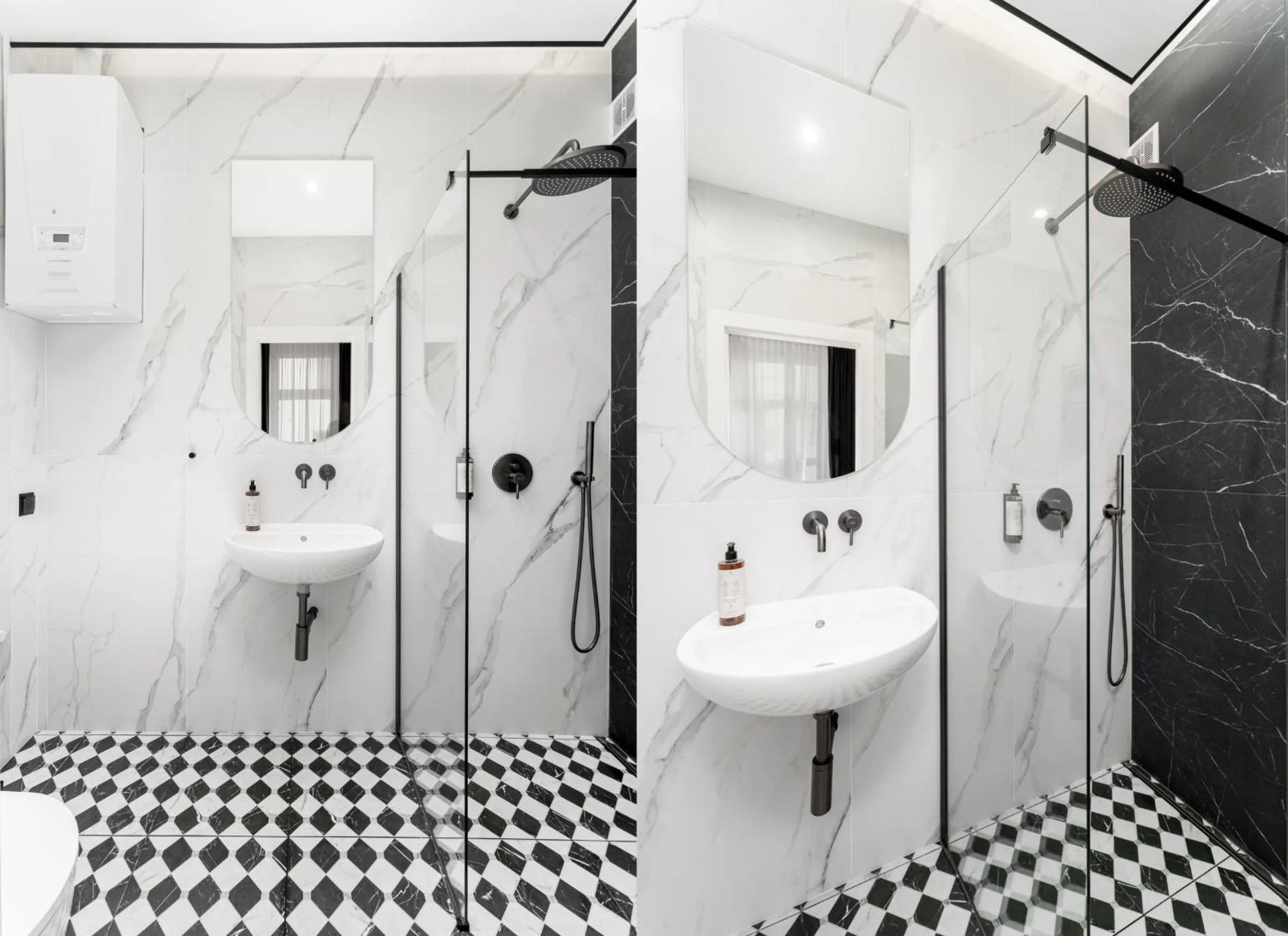 Shower in Wawel Boutique Residence - Krakow Old Town