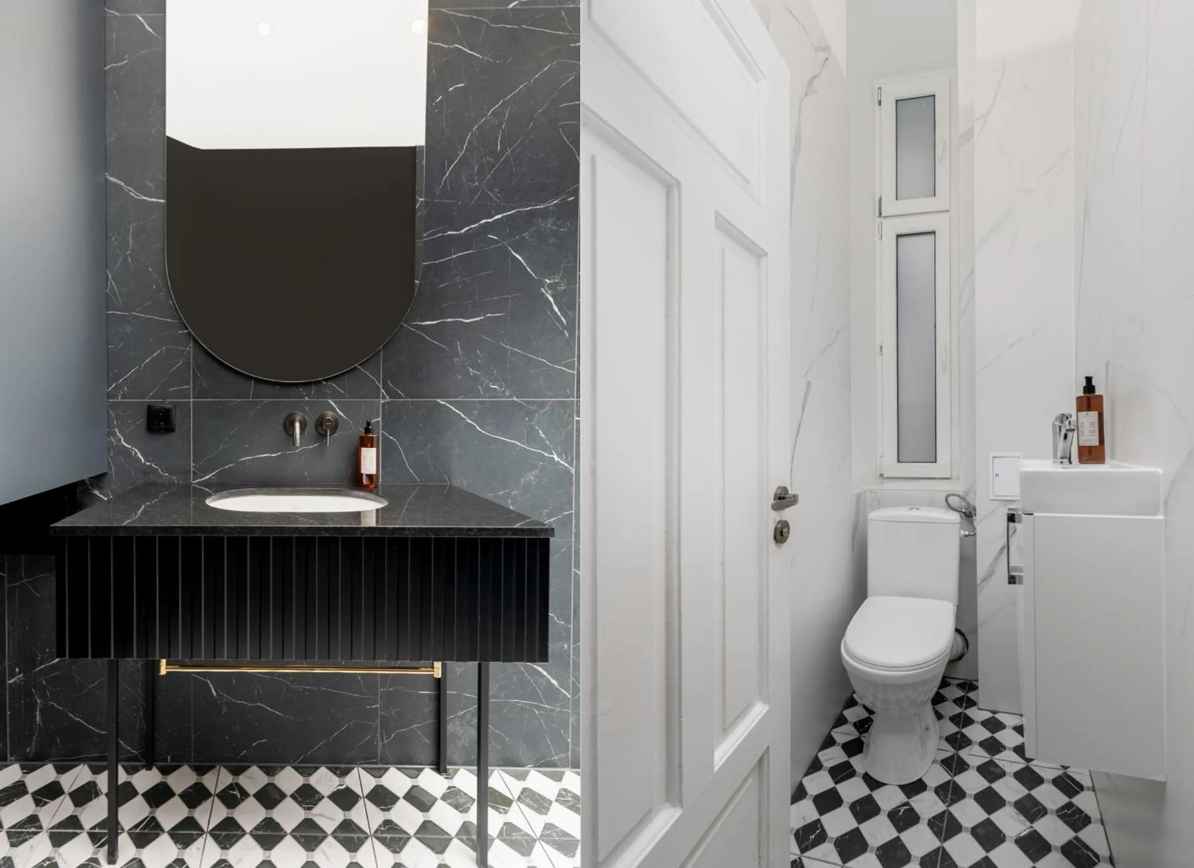 Toilet in Wawel Boutique Residence - Krakow Old Town