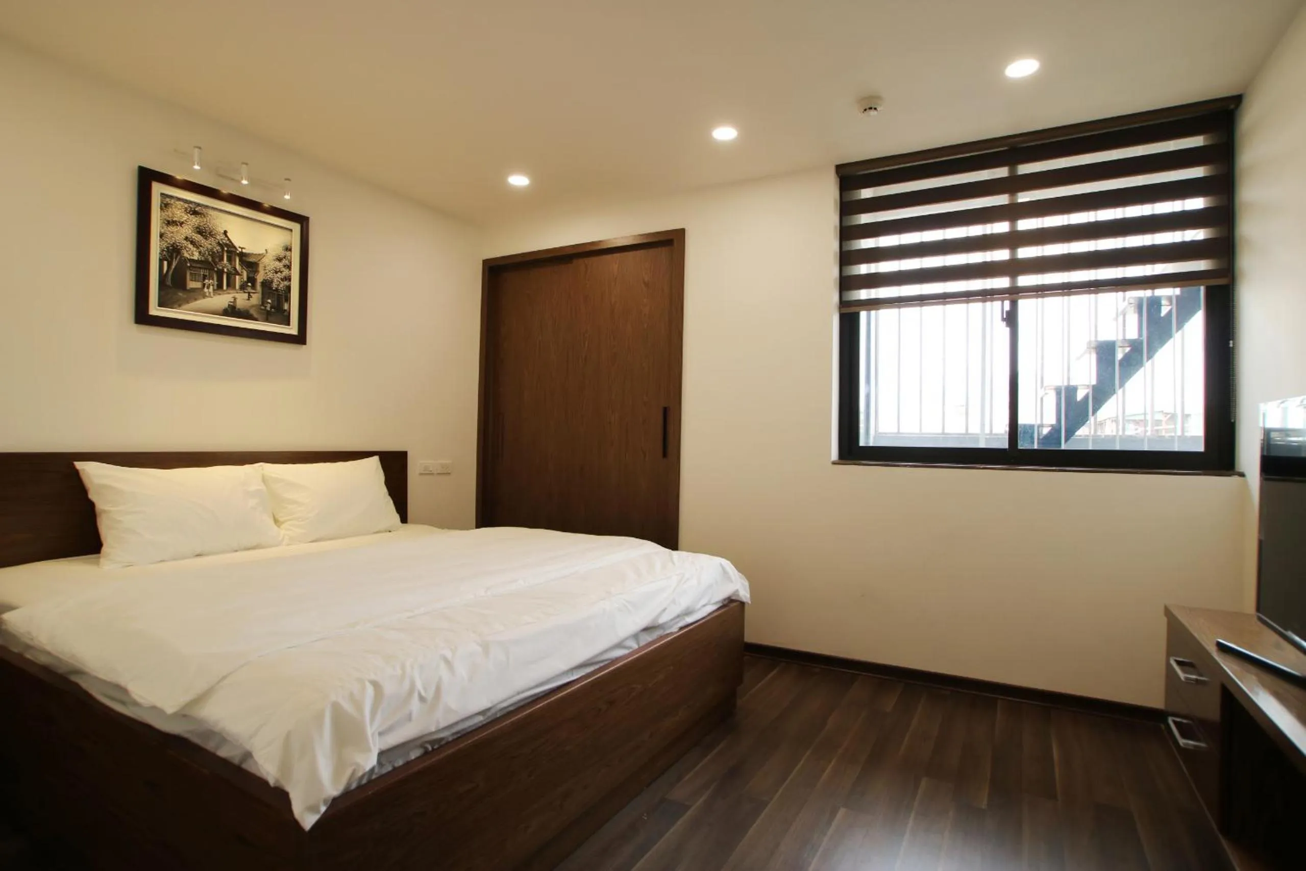 Bedroom, Bed in Cat Linh ARL55 Hotel